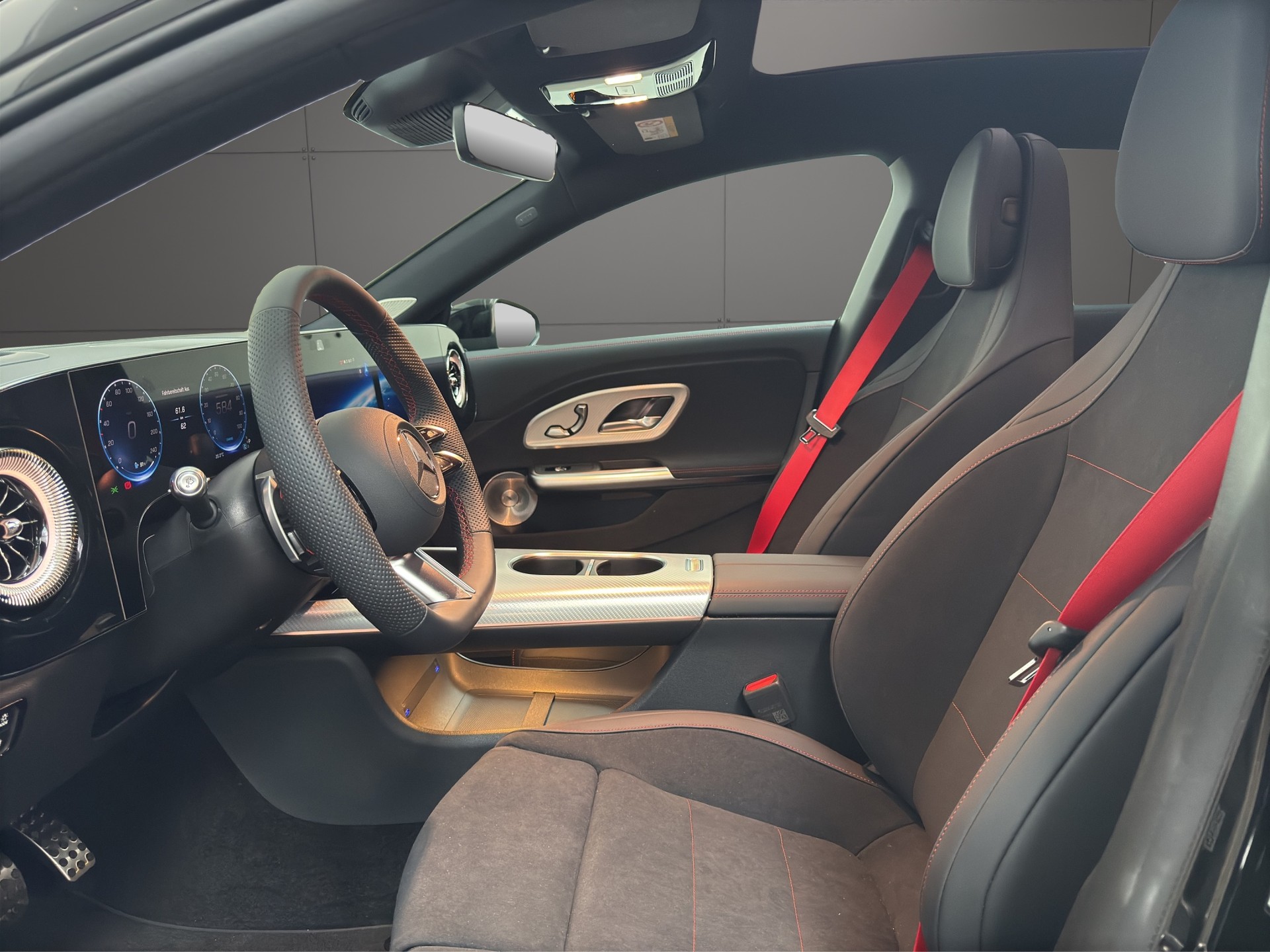 MERCEDES-BENZ CLA Shooting Brake 250+ * AMG Line PLUS - Premium PLUS *-image-9