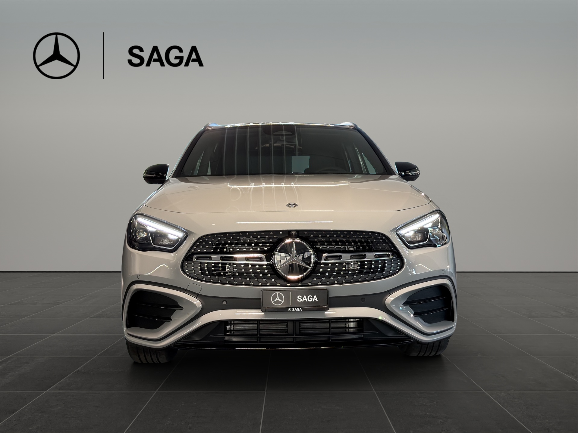 MERCEDES-BENZ GLA 250 4Matic 8G-DCT Swiss Star-showroom-element-2