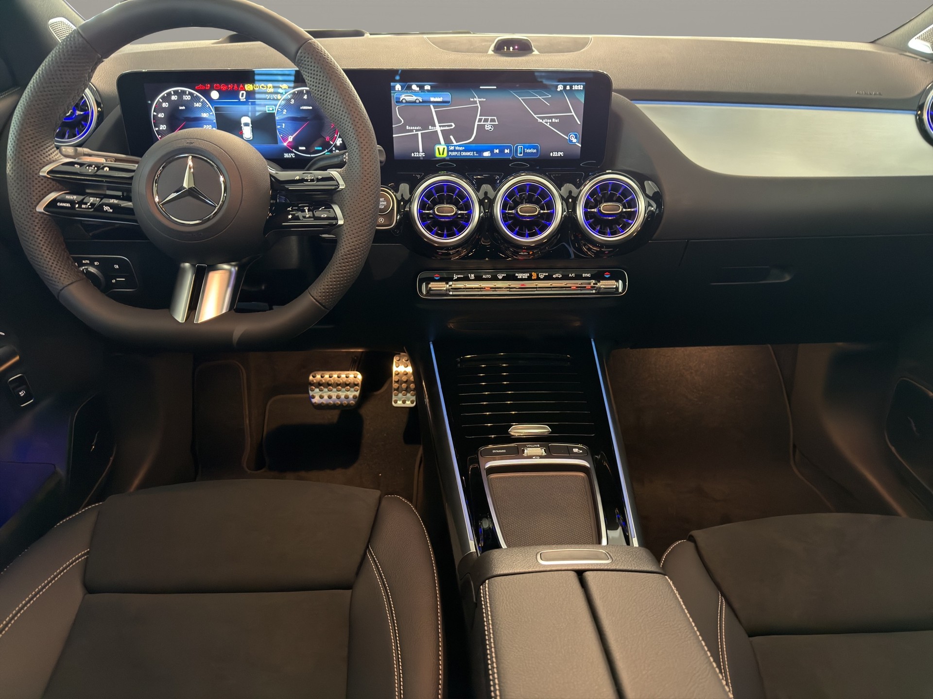 MERCEDES-BENZ GLA 250 4Matic 8G-DCT Swiss Star-image-9
