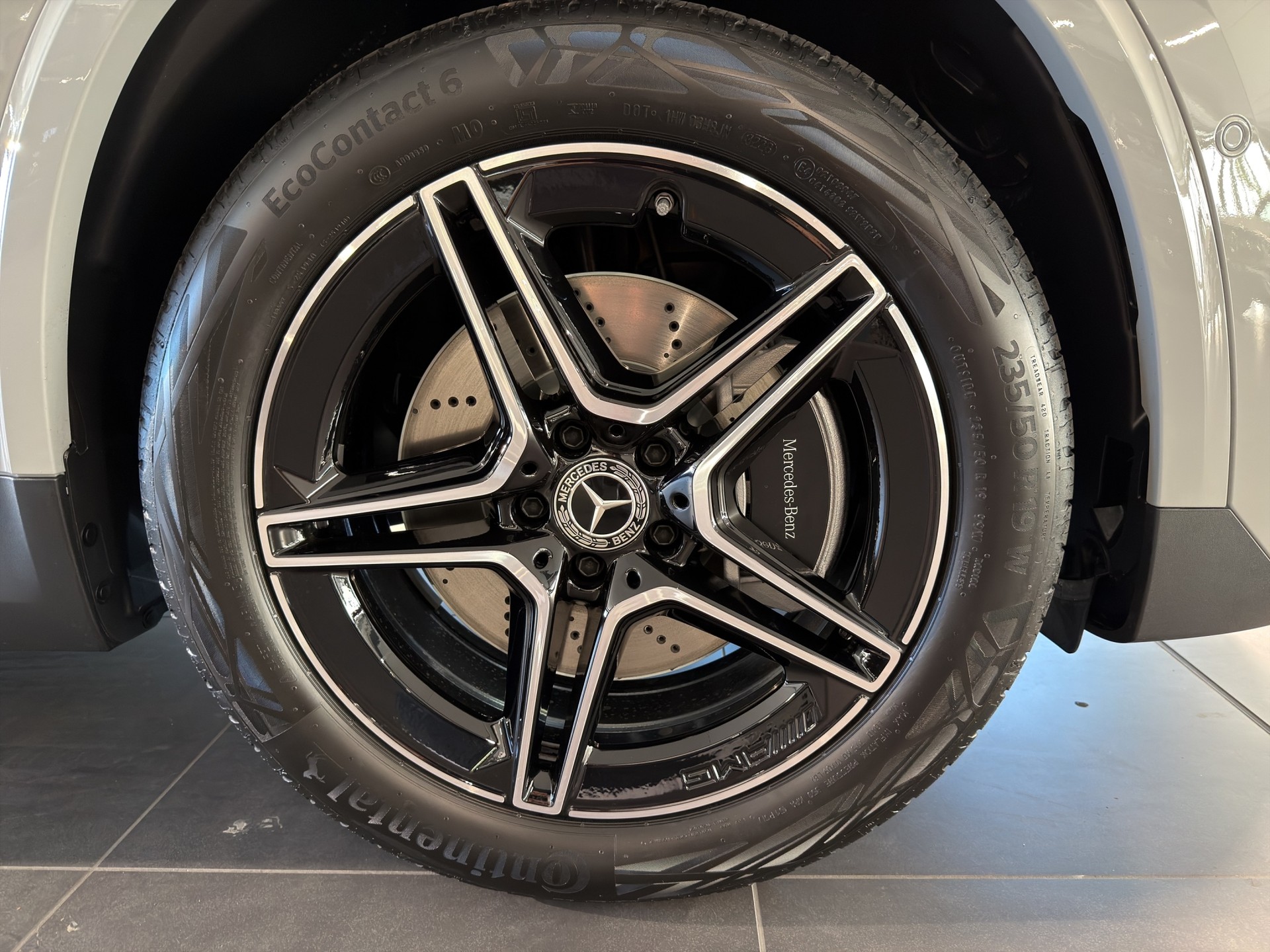 MERCEDES-BENZ GLA 250 4Matic 8G-DCT Swiss Star-image-7