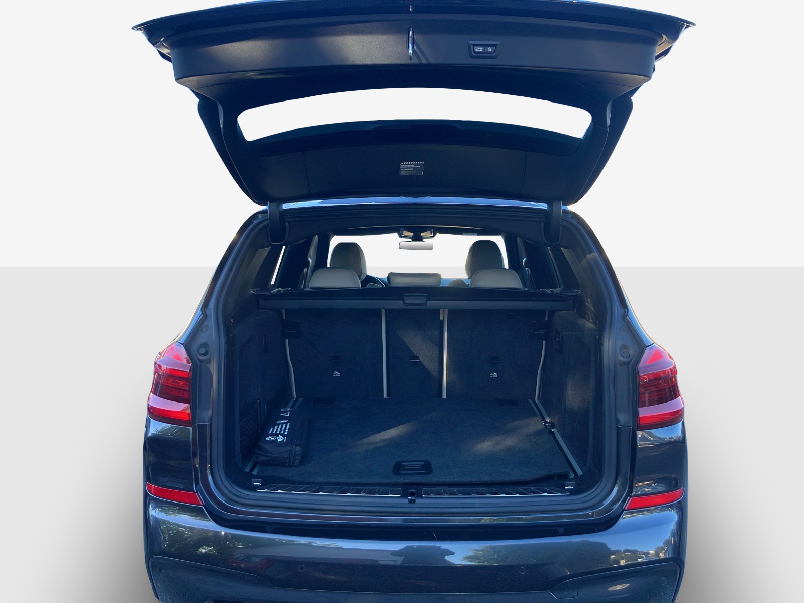 BMW X3 xDrive 20d Individual M Sport Steptronic-image-12