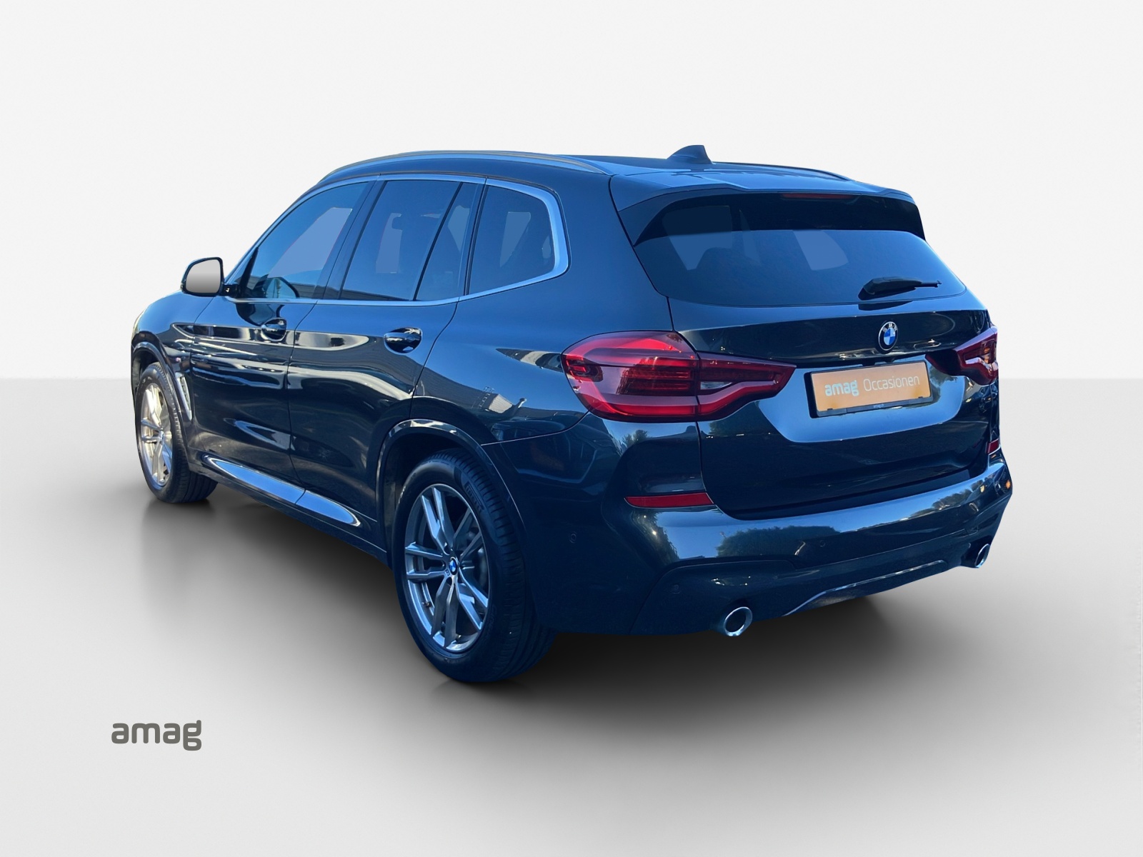 BMW X3 xDrive 20d Individual M Sport Steptronic-showroom-element-2