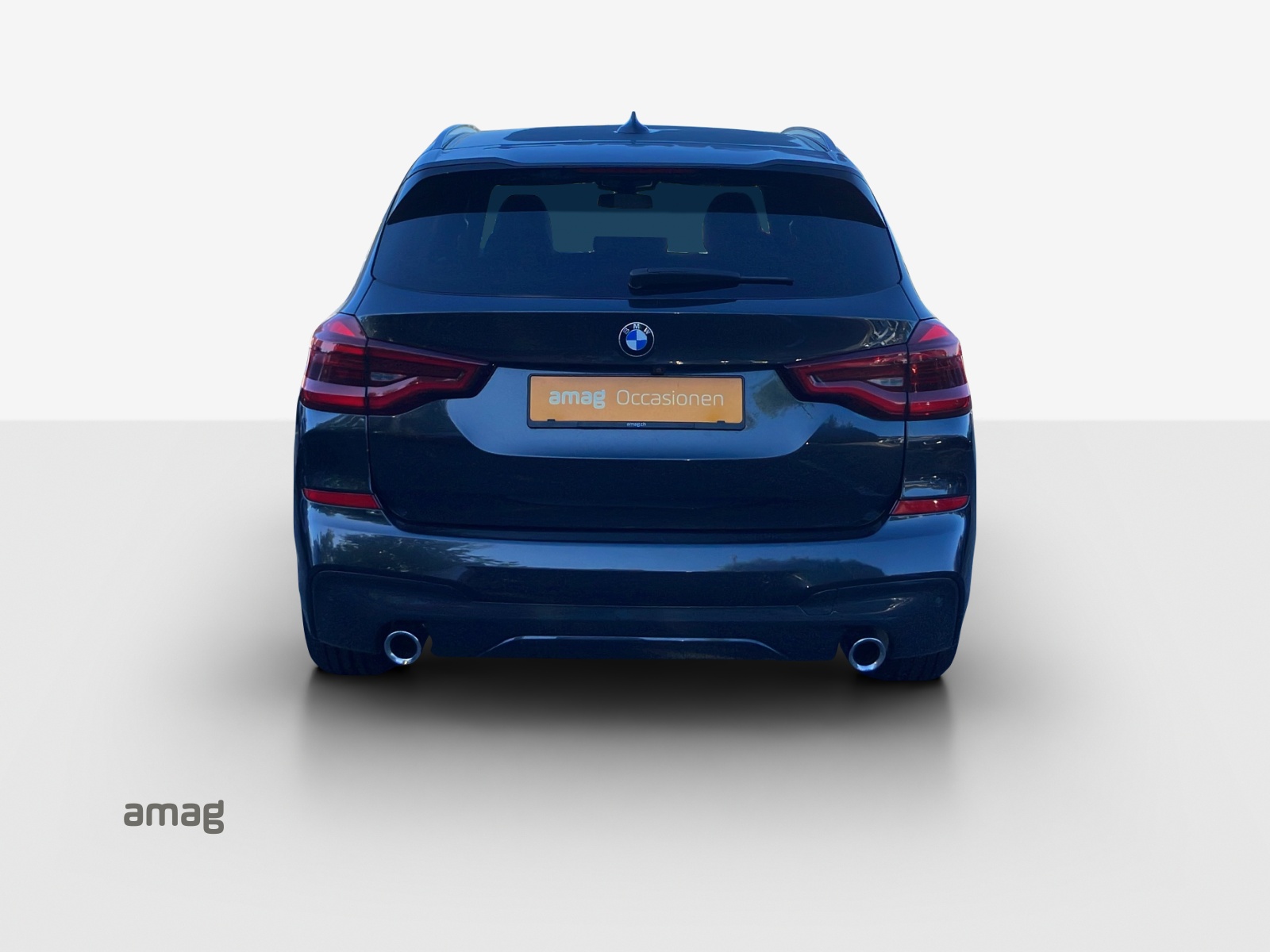 BMW X3 xDrive 20d Individual M Sport Steptronic-showroom-element-3