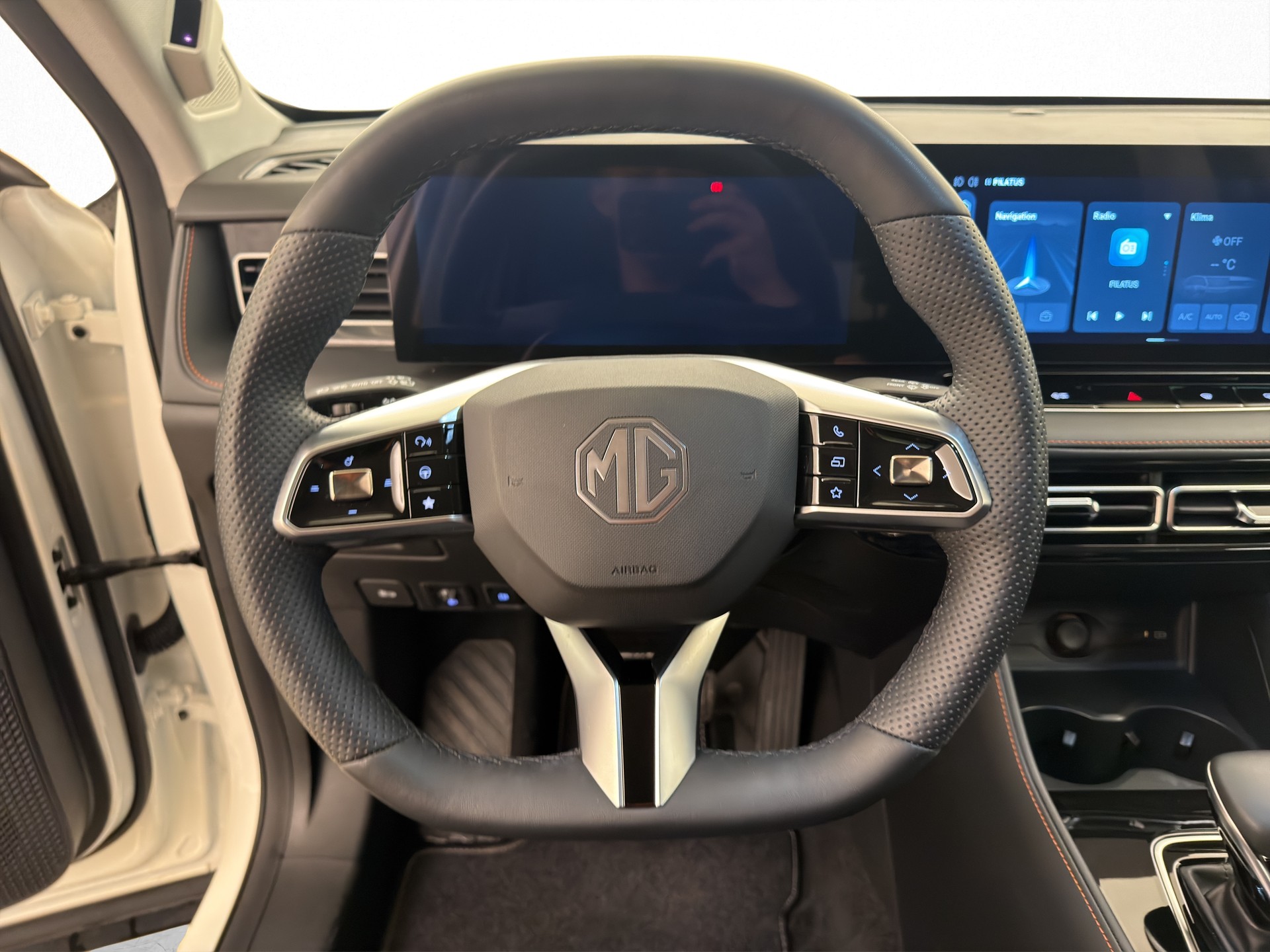 MG MG HS-image-6