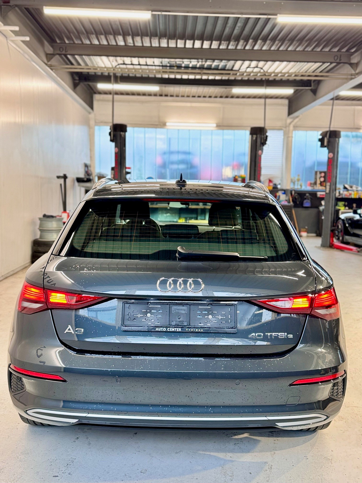 AUDI A3 Sportback 40 TFSI e advanced Attraction S-tronic-showroom-element-3