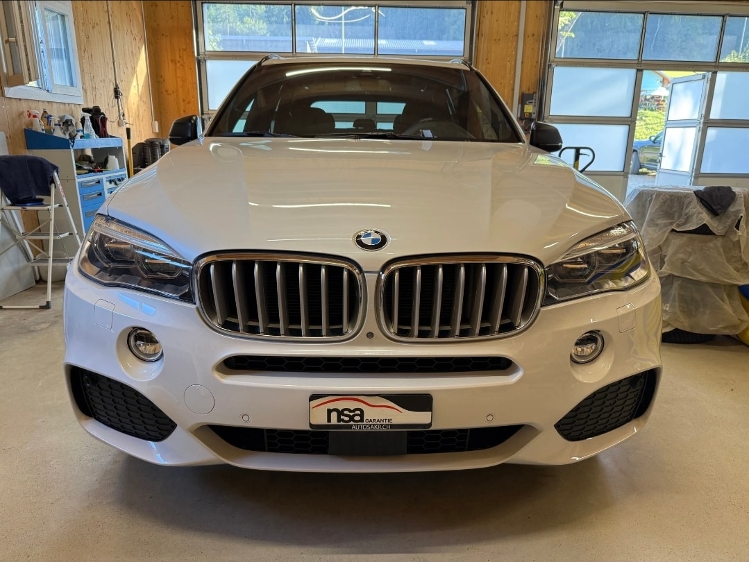 BMW X5 xDrive 40d Steptronic-showroom-element-1