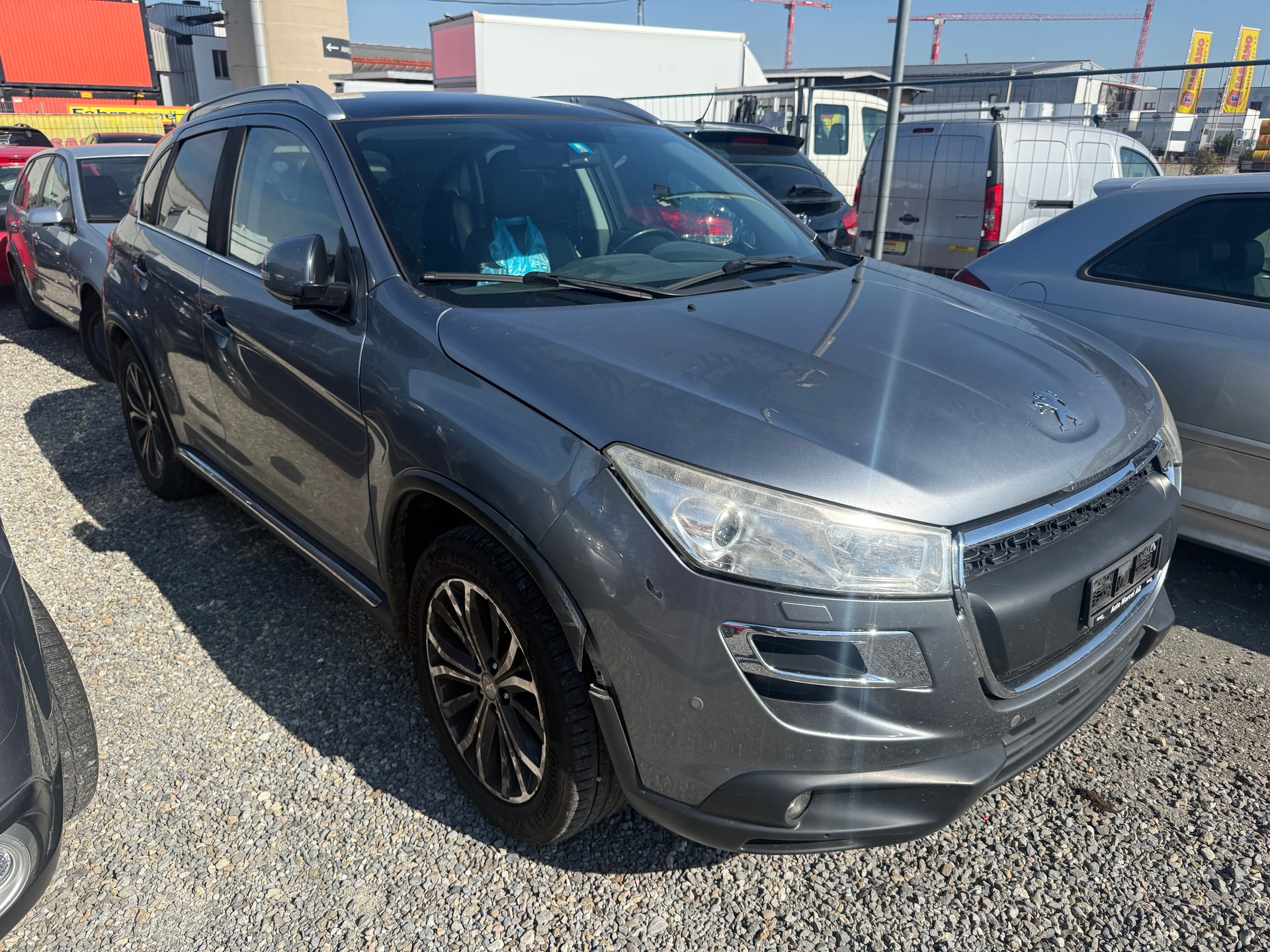 PEUGEOT 4008 1.6 HDi Allure 4WD