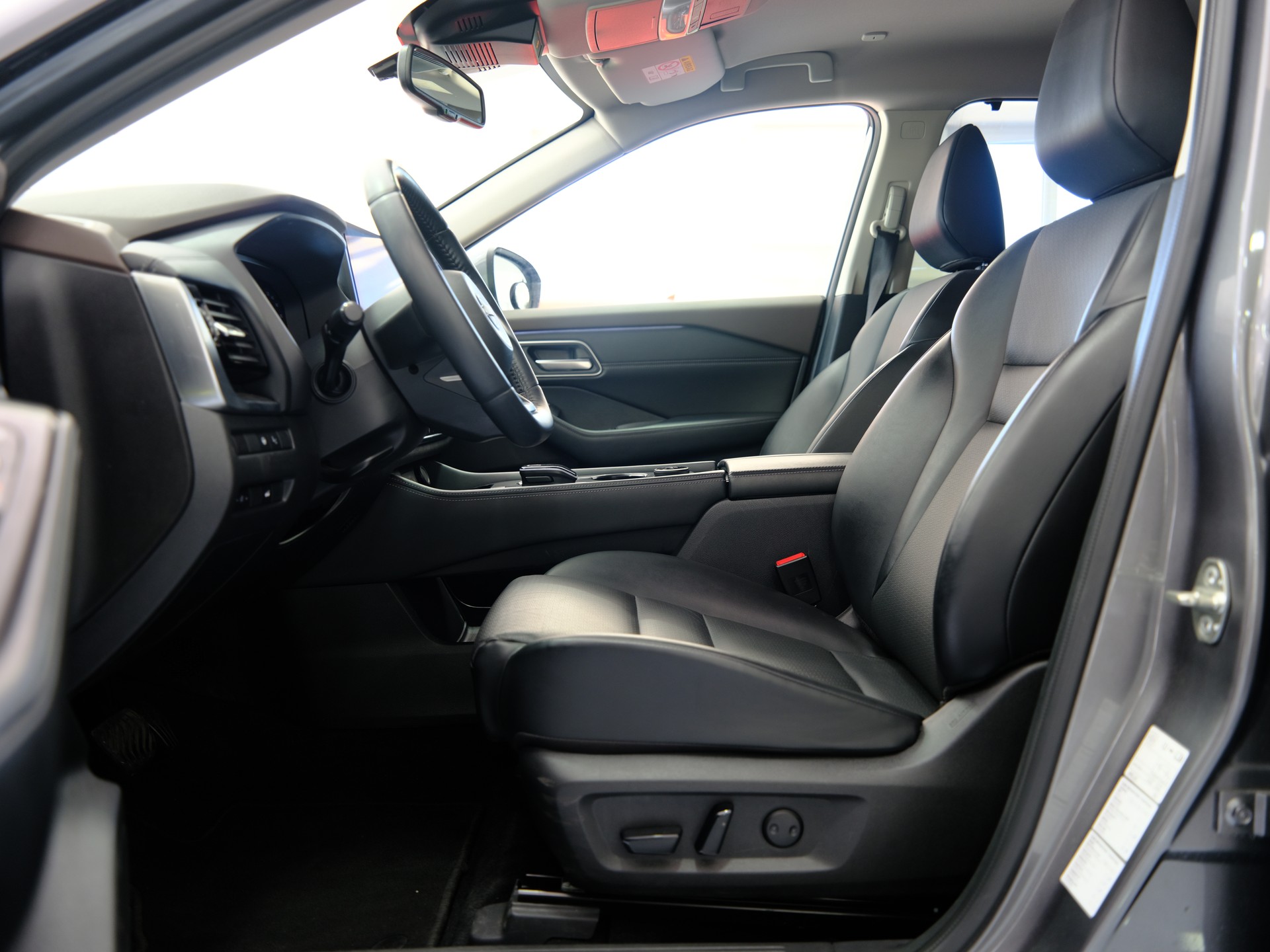 NISSAN X-Trail 1.5 VC-T e-Power 4WD 7 Sitze Tekna-image-16