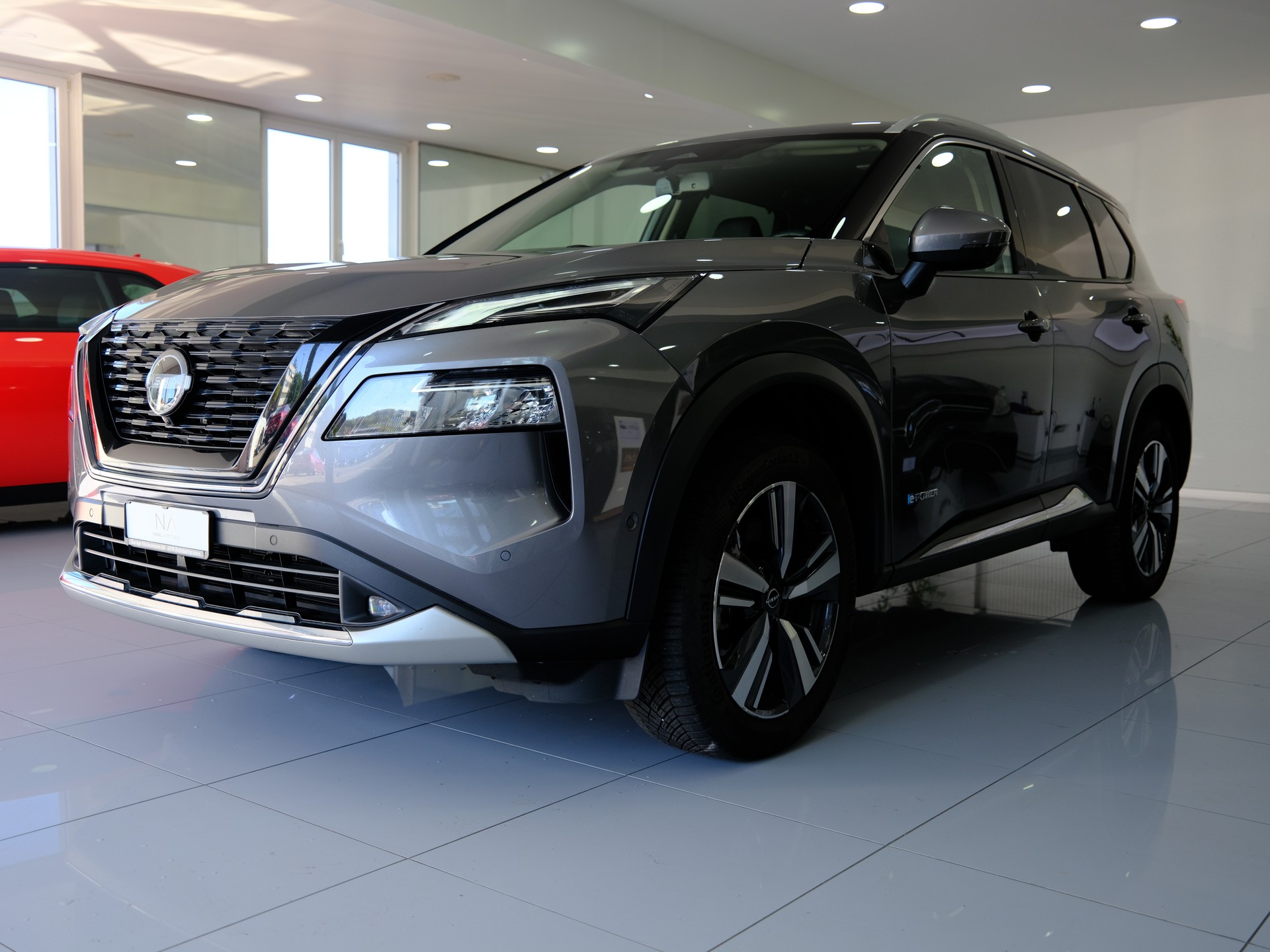 NISSAN X-Trail 1.5 VC-T e-Power 4WD 7 Sitze Tekna-showroom-element-3