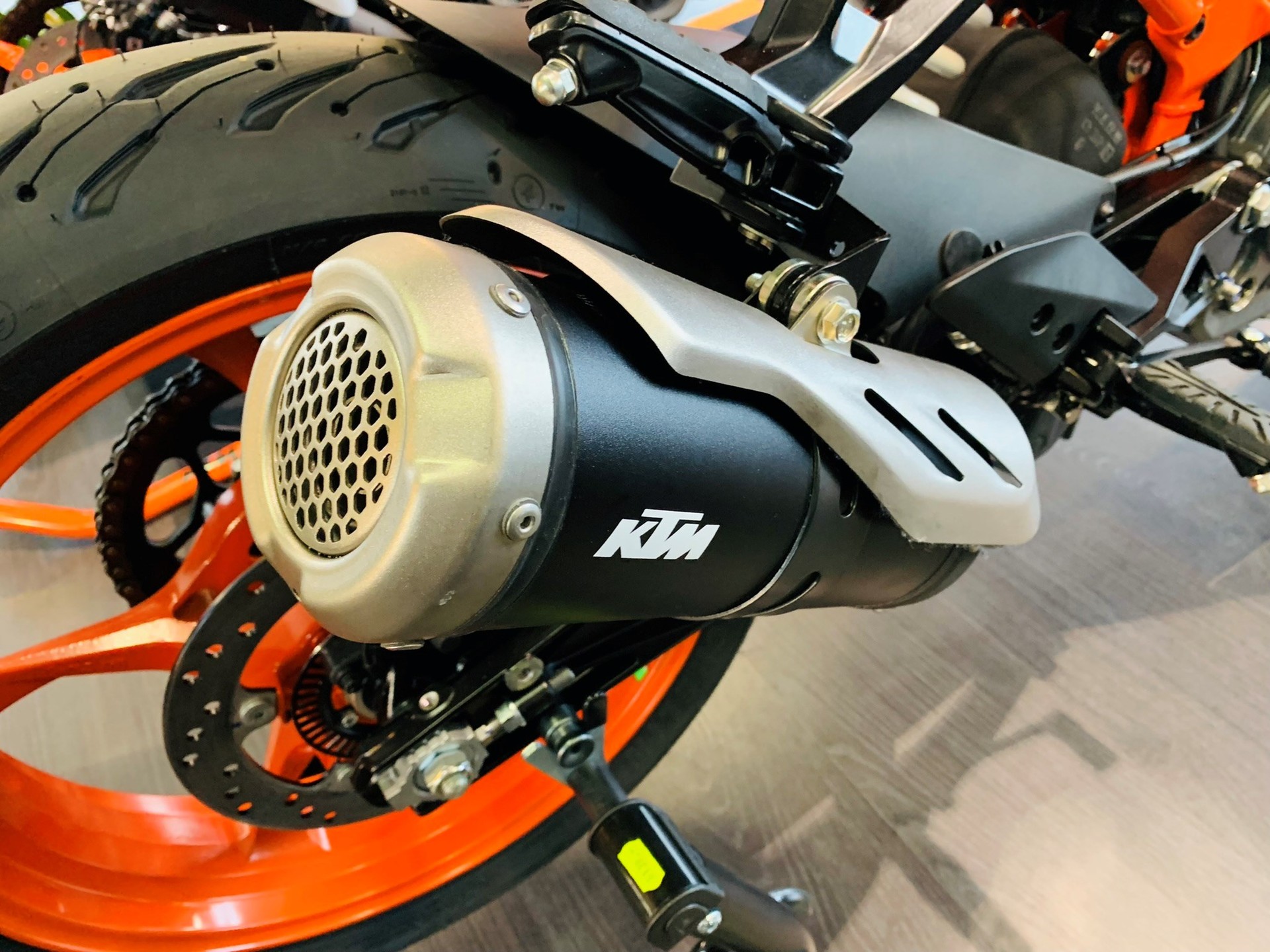 KTM RC 125 ABS-image-5