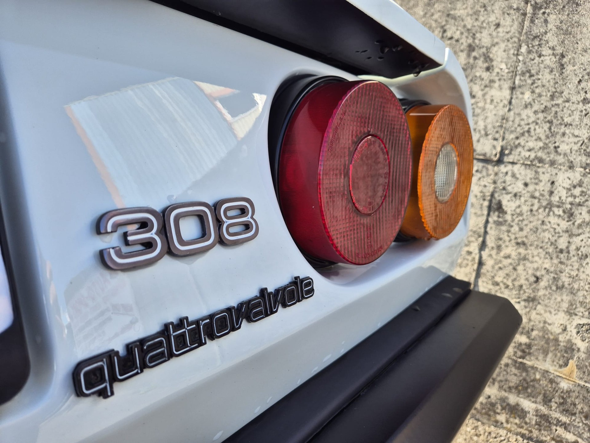 FERRARI 308 GTS Quattrovalvole (Targa)-image-8