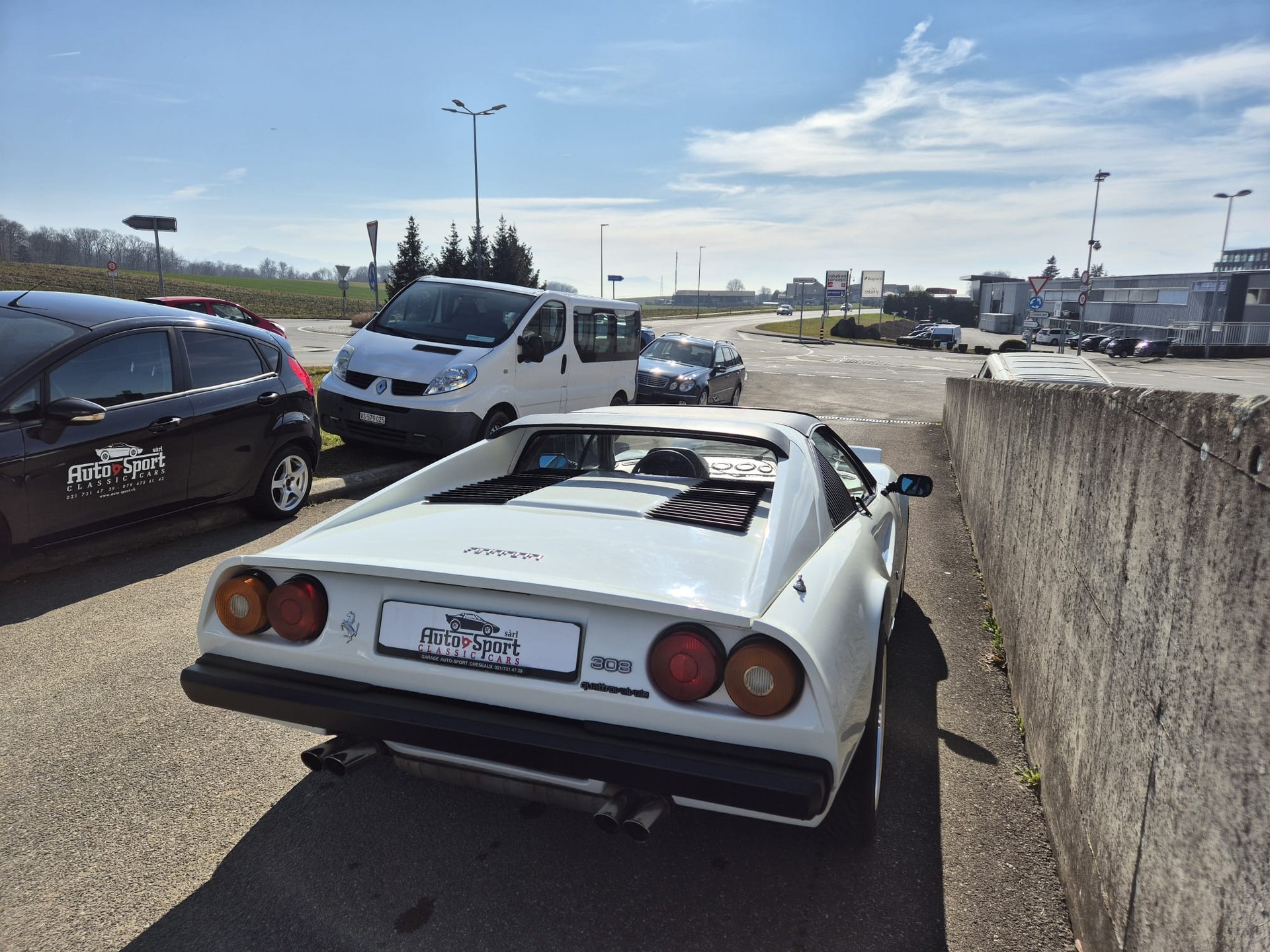 FERRARI 308 GTS Quattrovalvole (Targa)-image-7