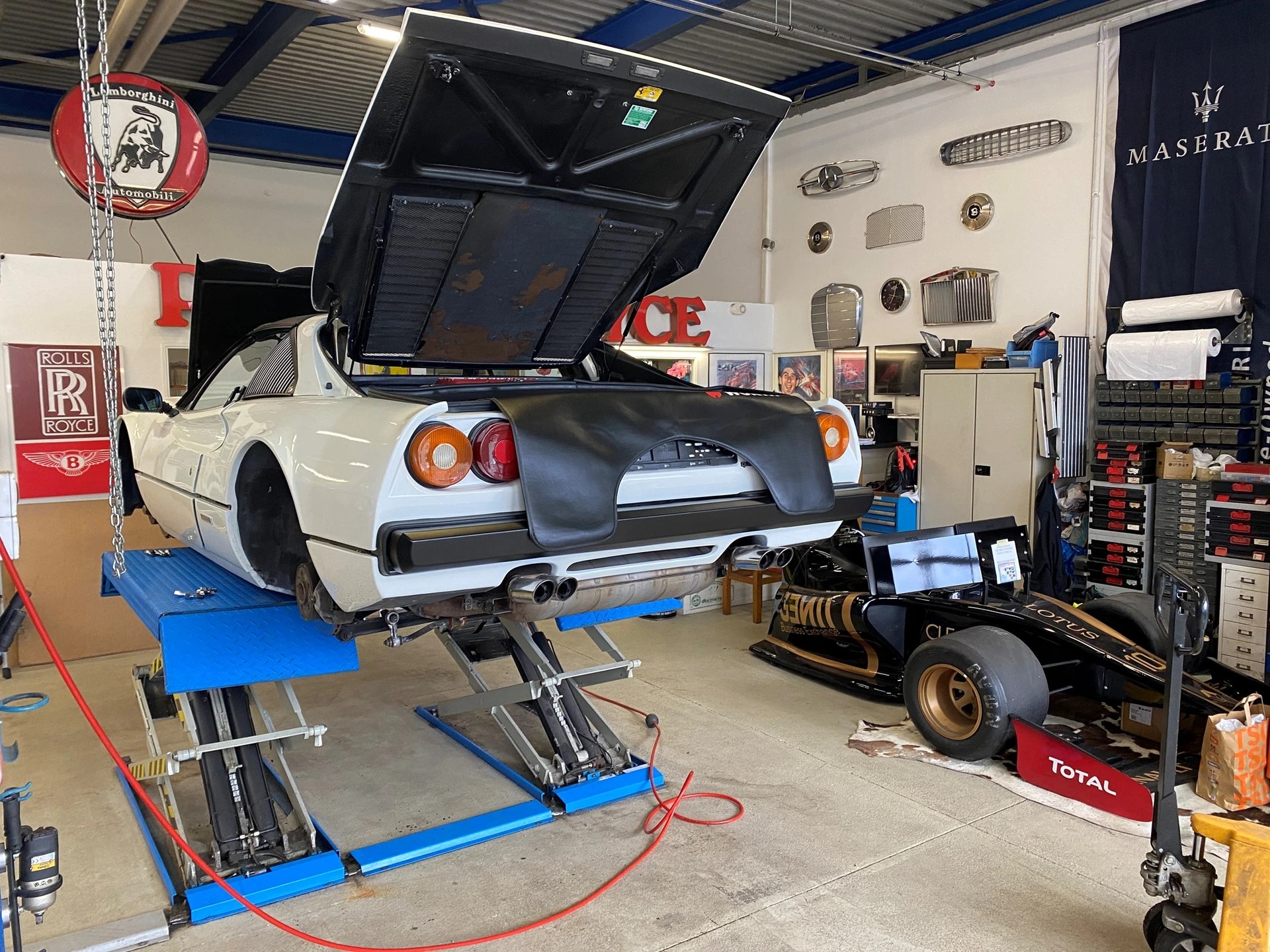 FERRARI 308 GTS Quattrovalvole (Targa)-image-20