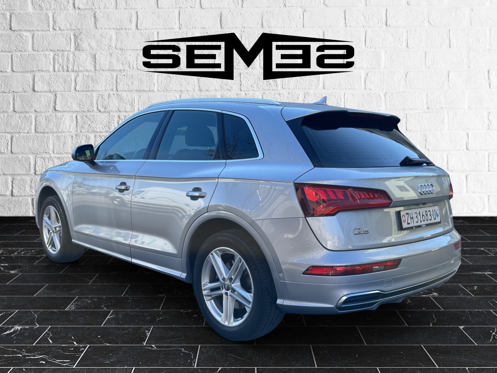 AUDI Q5 40 TDI sport quattro S-tronic-showroom-element-2