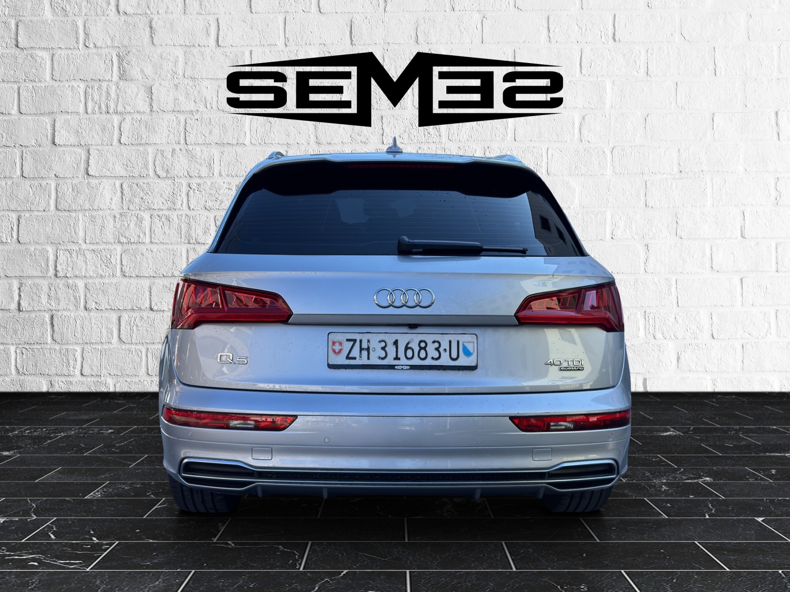AUDI Q5 40 TDI sport quattro S-tronic-showroom-element-3