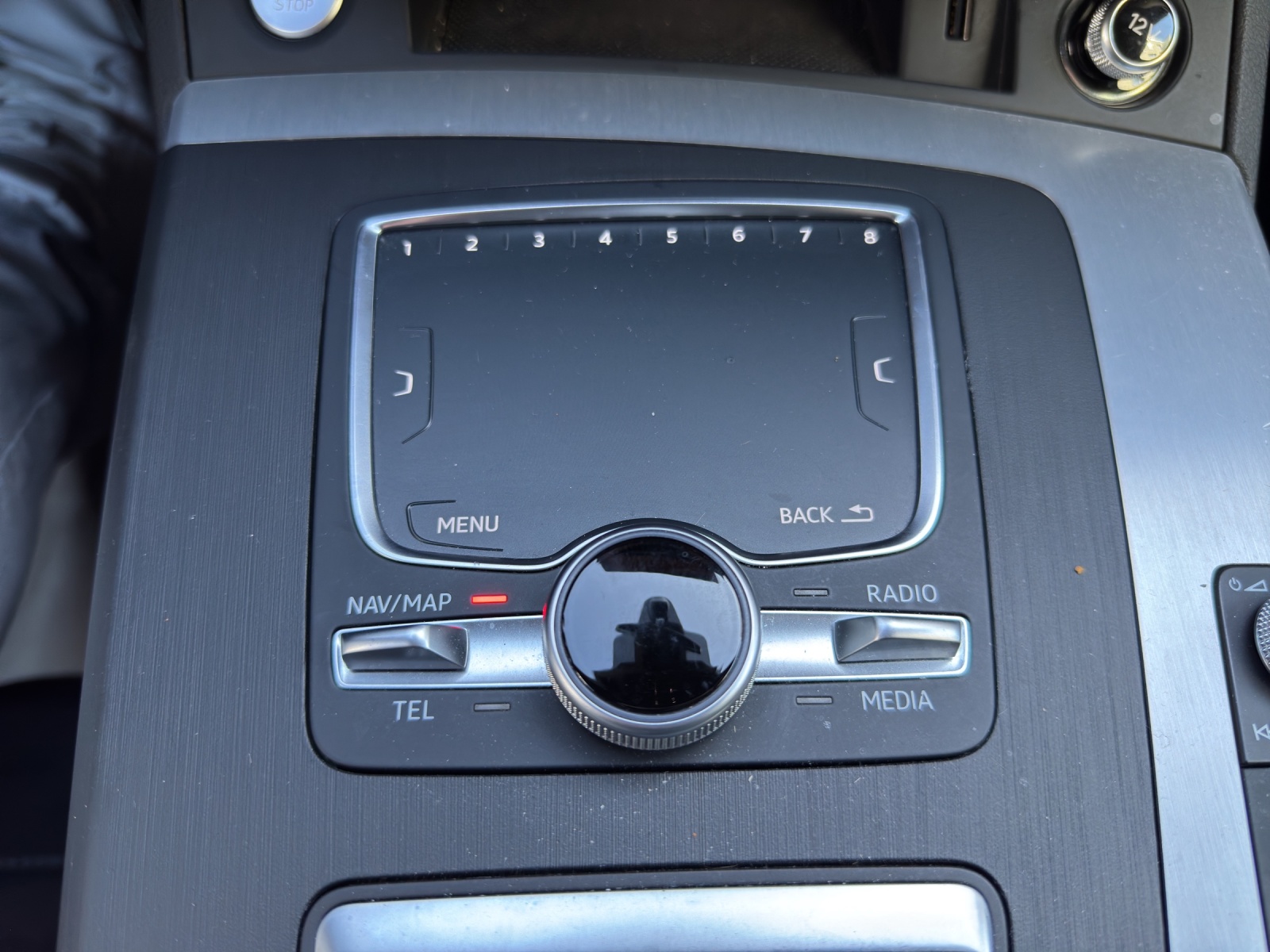 AUDI Q5 40 TDI sport quattro S-tronic-image-27