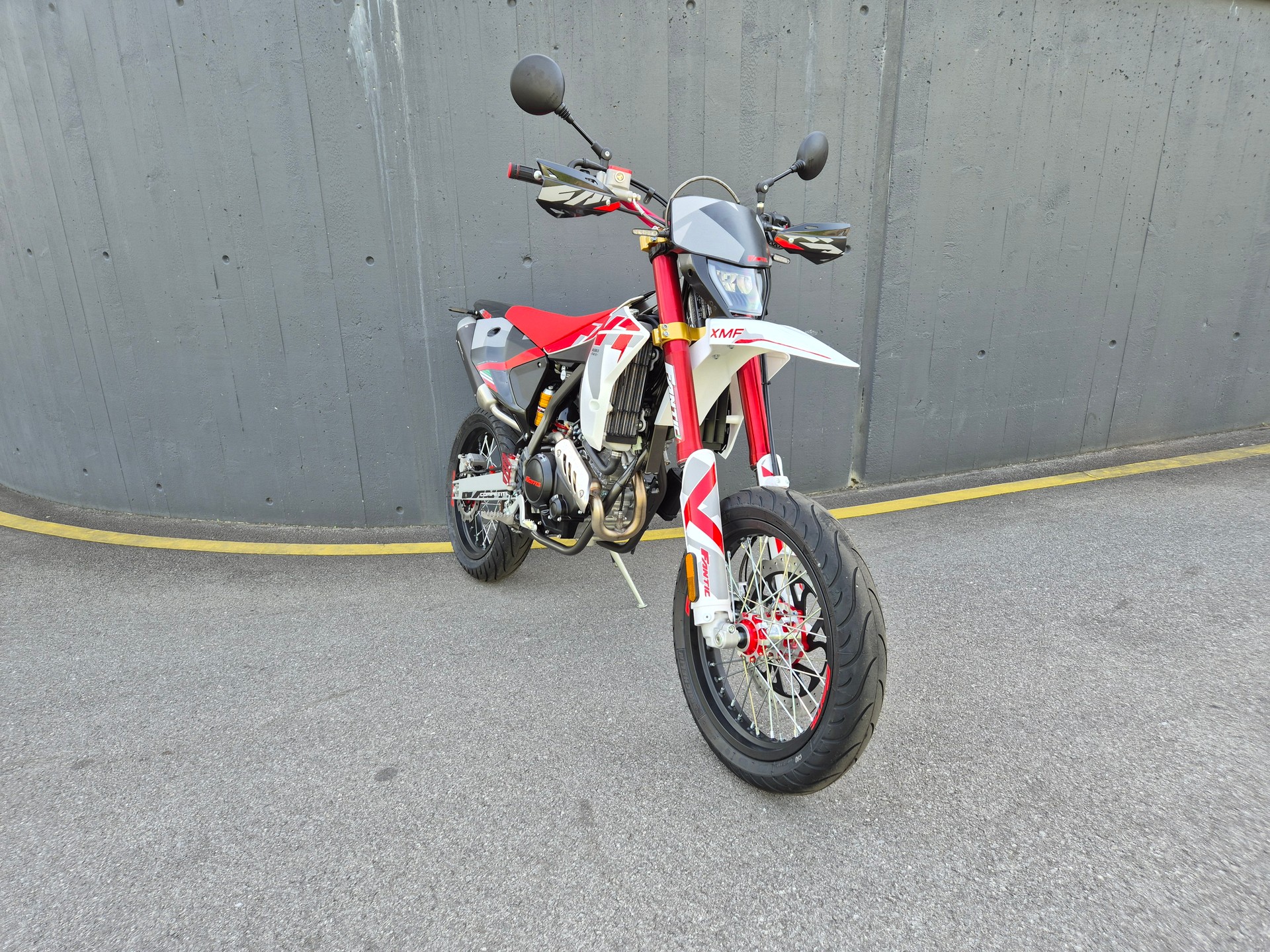 FANTIC XMF 125 Competition MY26-image-1