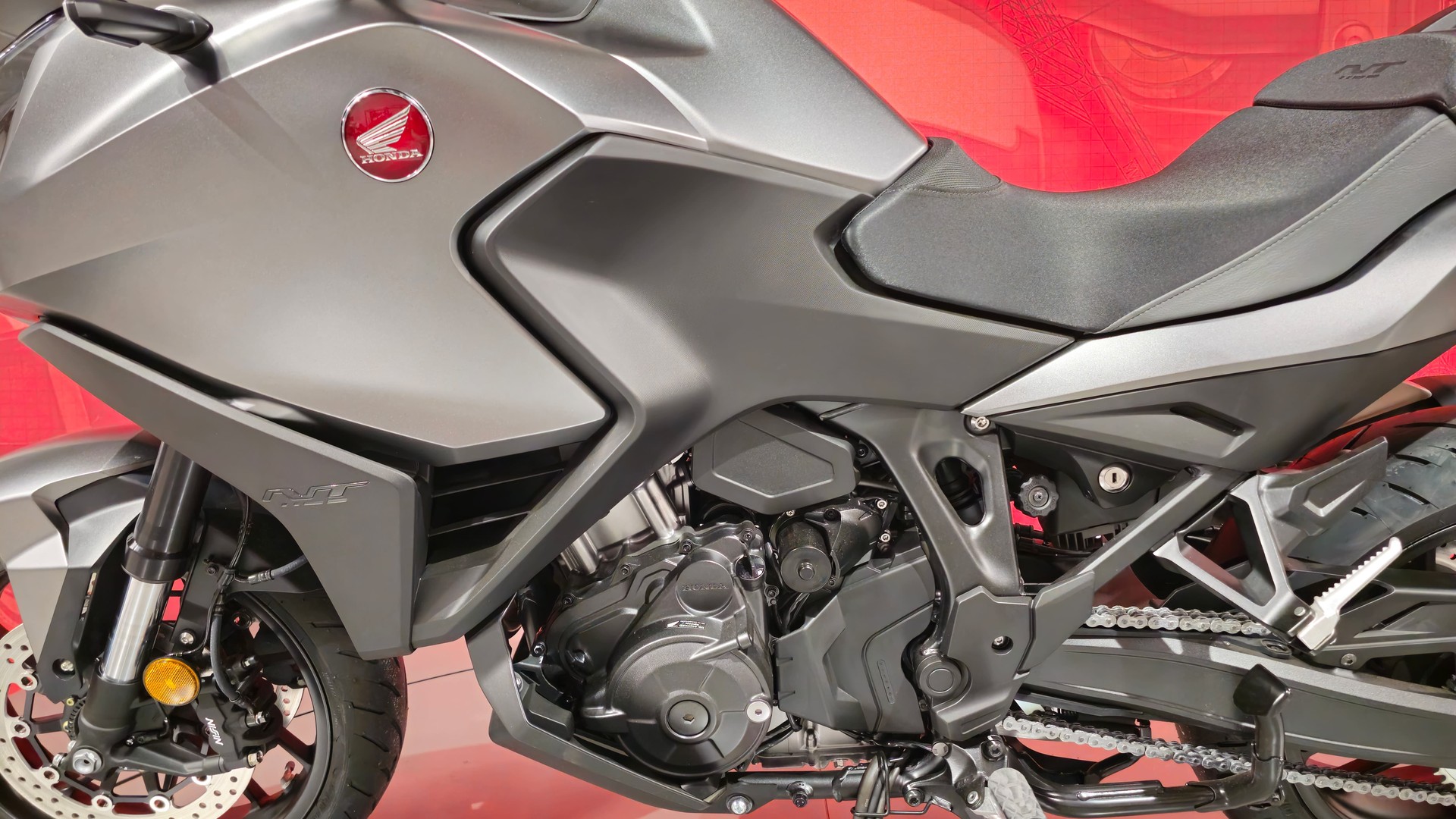 HONDA NT 1100 *Neufahrzeug* DCT-image-9