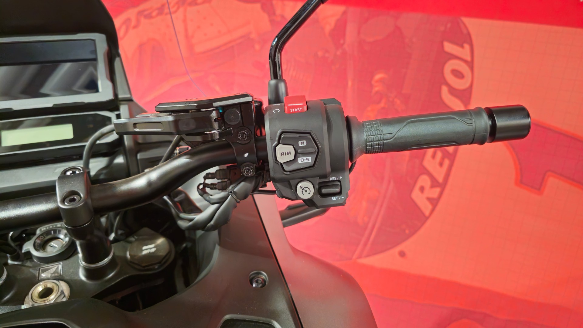 HONDA NT 1100 *Neufahrzeug* DCT-image-7