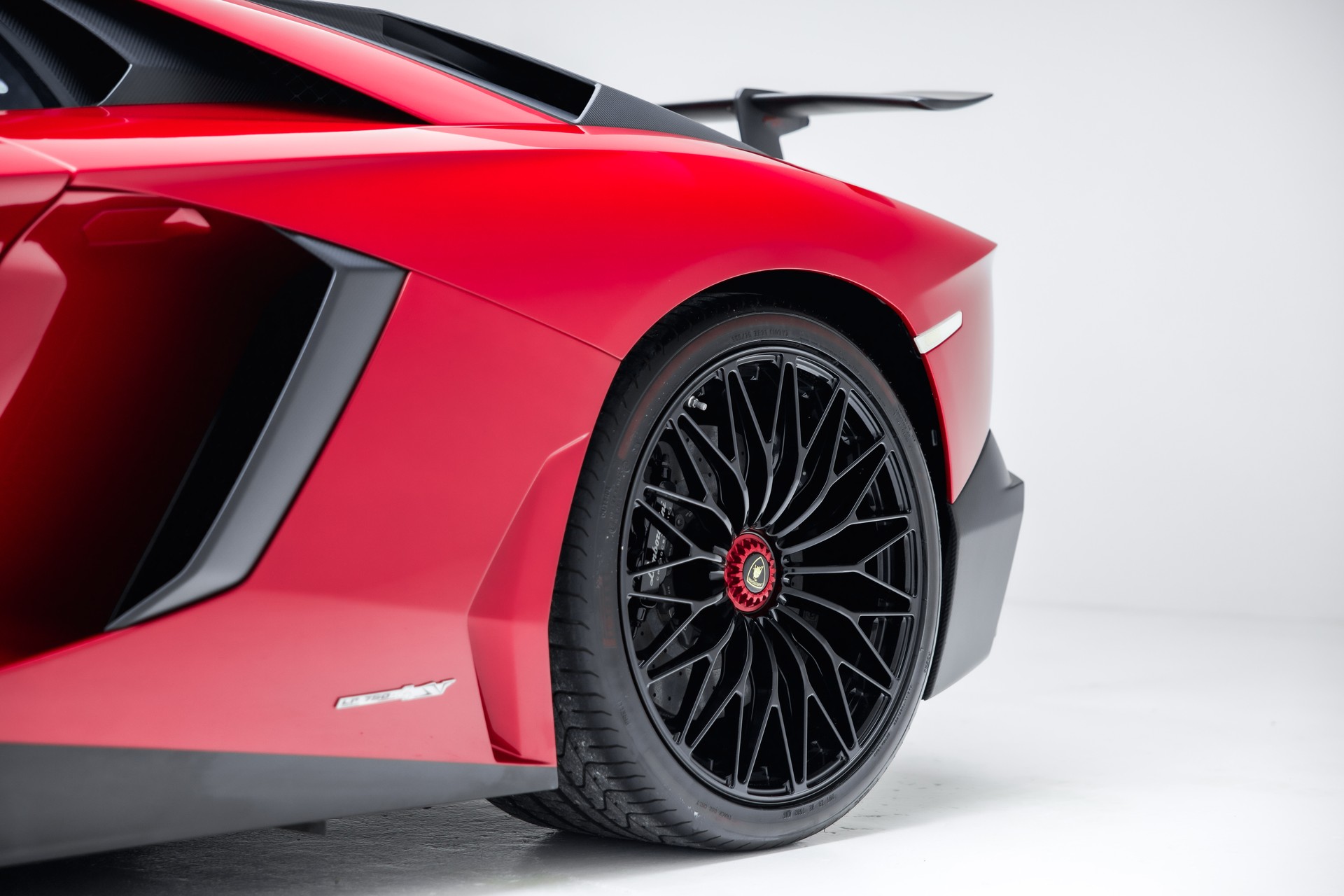 LAMBORGHINI Aventador LP 750-4 Superveloce Coupé-image-21