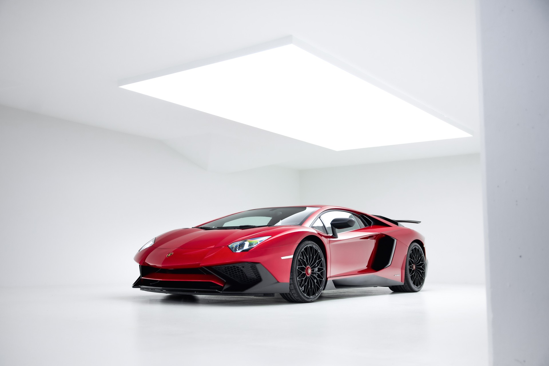 LAMBORGHINI Aventador LP 750-4 Superveloce Coupé-showroom-element-3