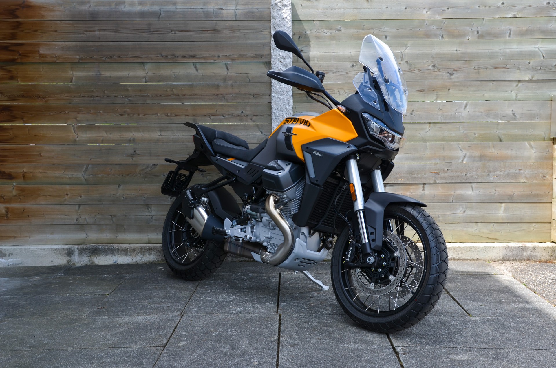 MOTO GUZZI Stelvio E5+-image-2