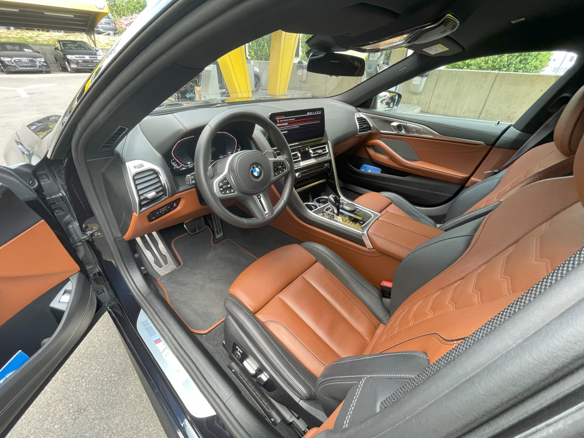 BMW M850i xDrive Steptronic-image-7