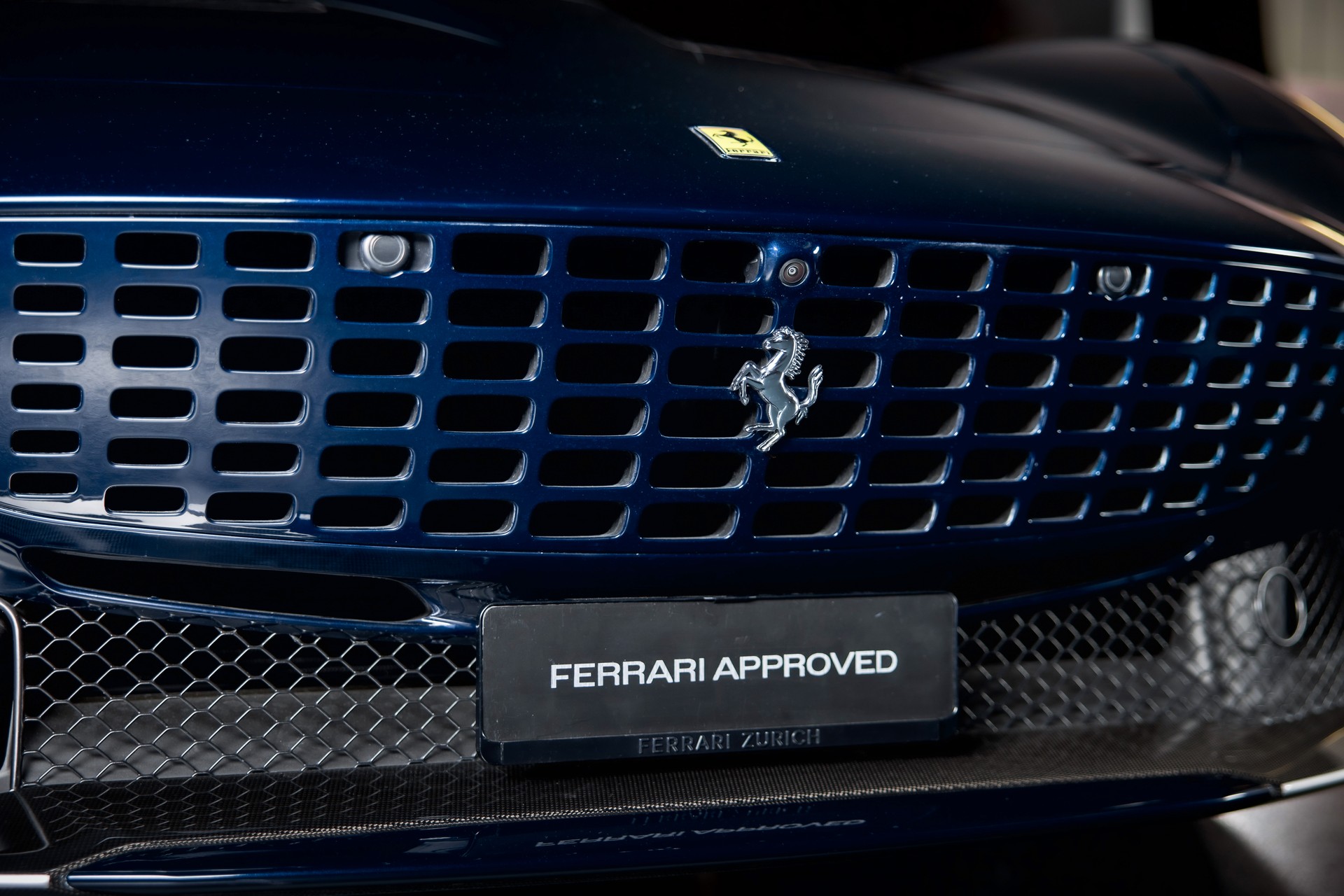 FERRARI Roma 3.9 V8 T "Tailor Made"-image-8