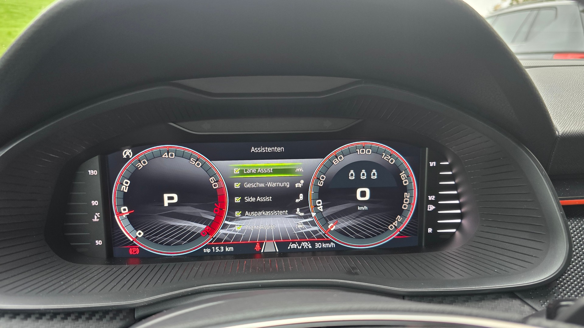 SKODA Scala 1.5 TSI Monte Carlo DSG-image-10