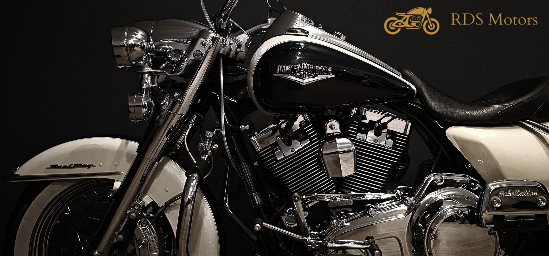 HARLEY-DAVIDSON FLHRC Road King Classic 103 ABS-image-7