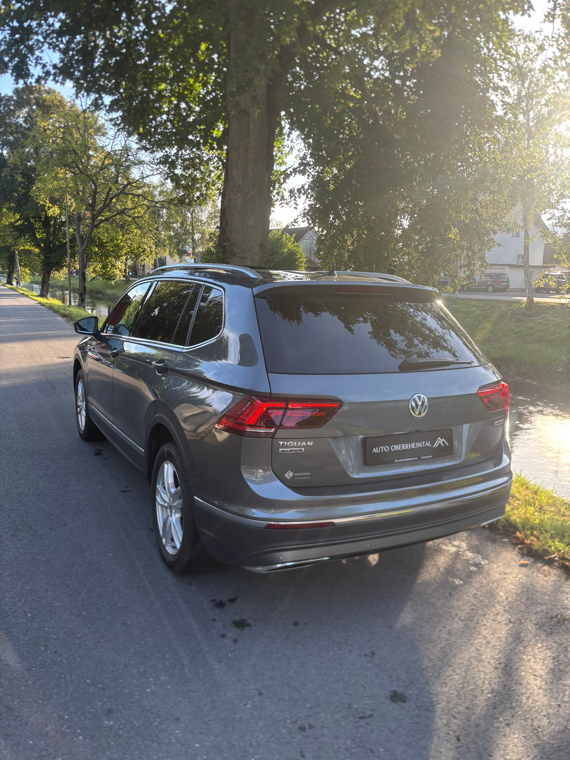 VW Tiguan Allspace 2.0TSI Highline 4Motion DSG-image-5