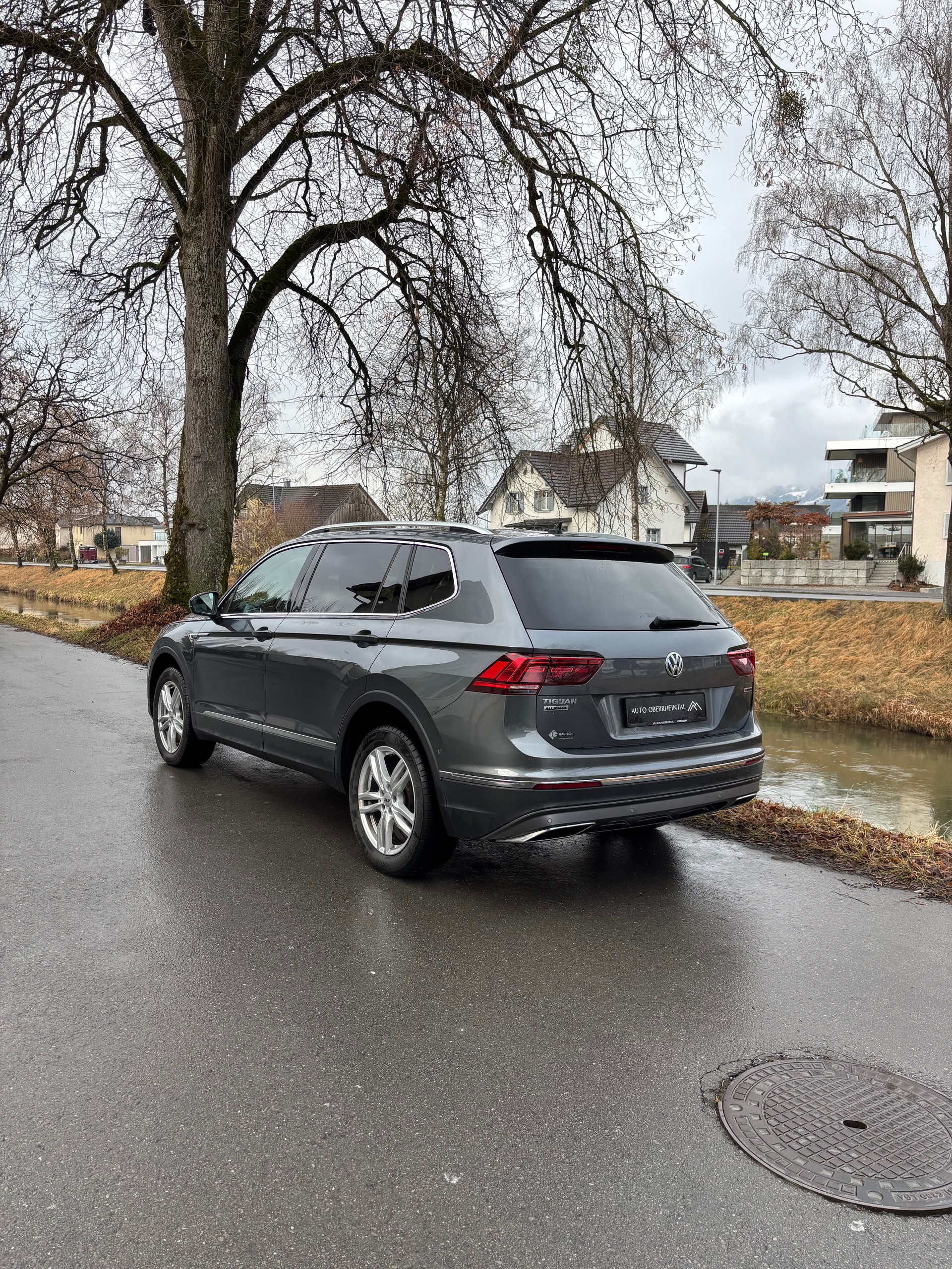 VW Tiguan Allspace 2.0TSI Highline 4Motion DSG-image-5