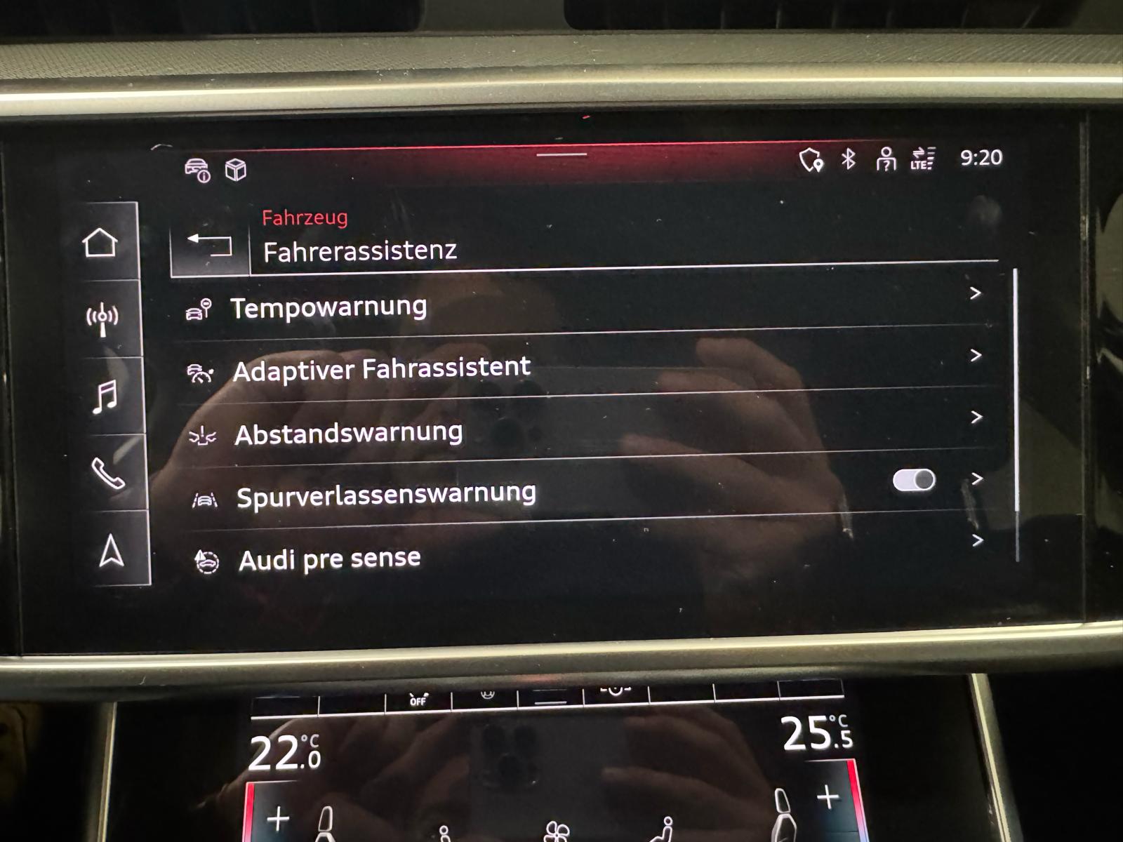 AUDI A6 Avant 2.0 40 TDI Sport quattro S-Tronic-image-17
