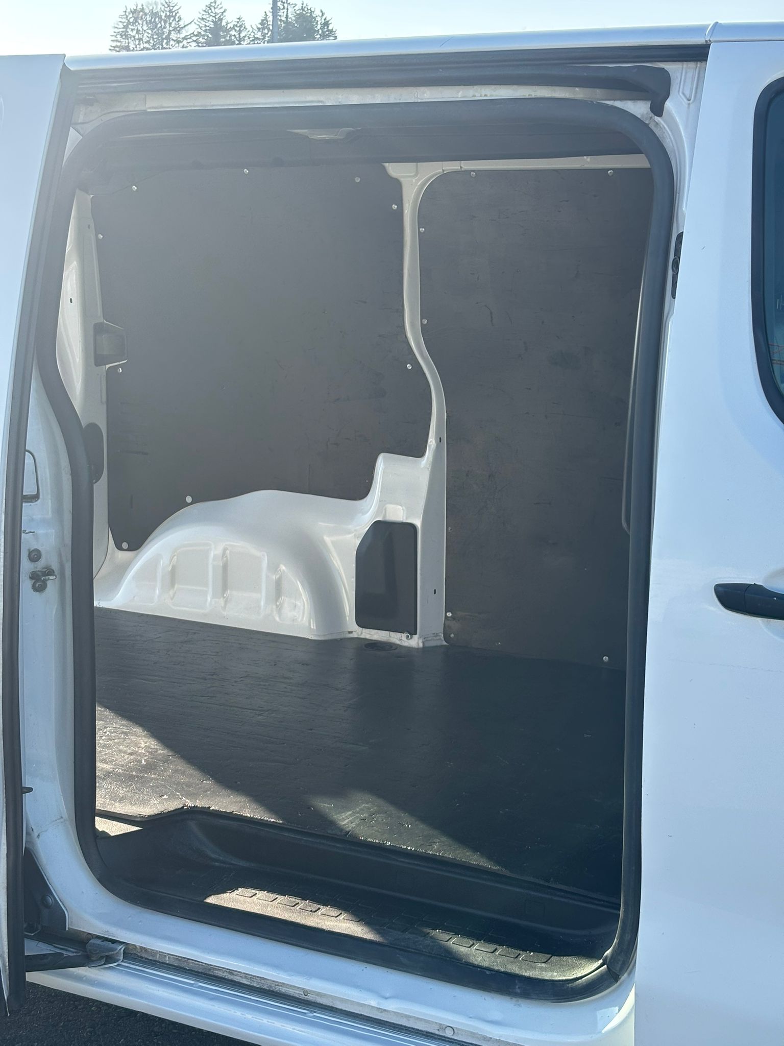 CITROEN Jumpy 1.6 BlueHDi 95 M Komfort-image-4