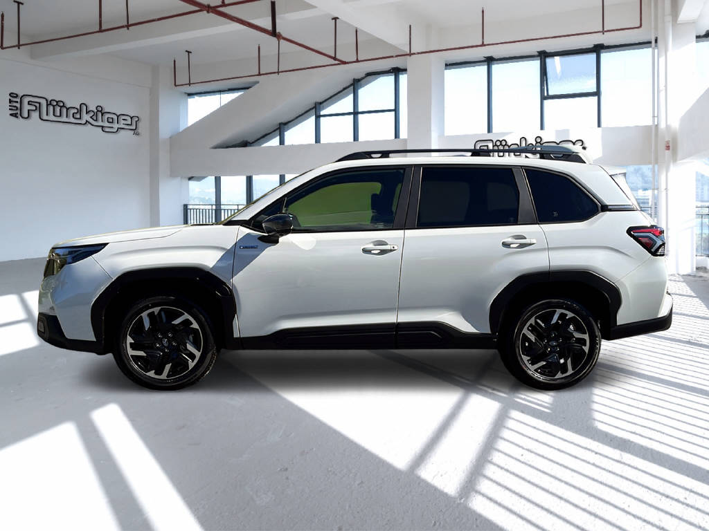 SUBARU Forester Station 2.0i e-Boxer Swiss Plus 2026 Model-showroom-element-3