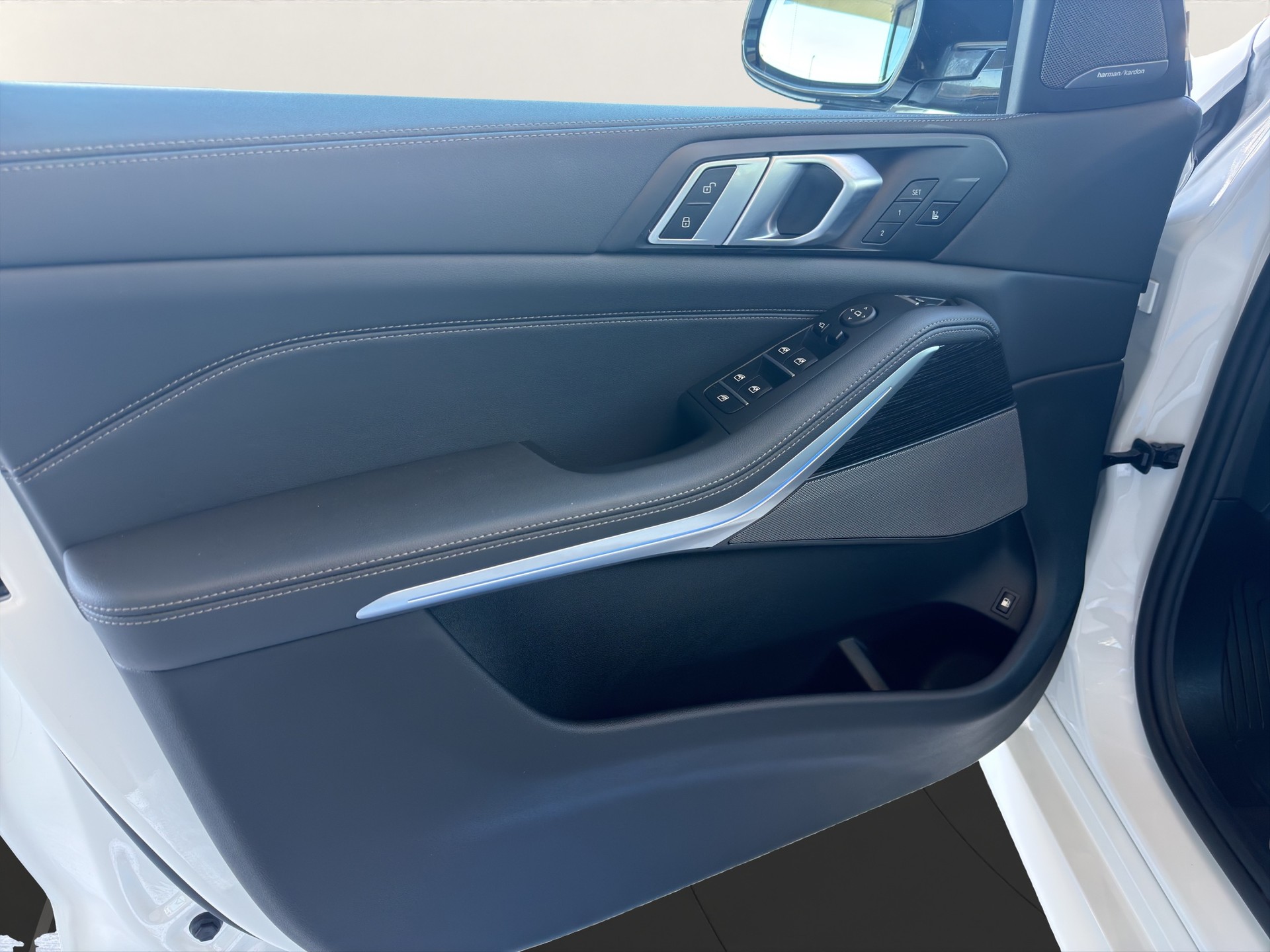 BMW X5 xDr 50e M Sport-image-18
