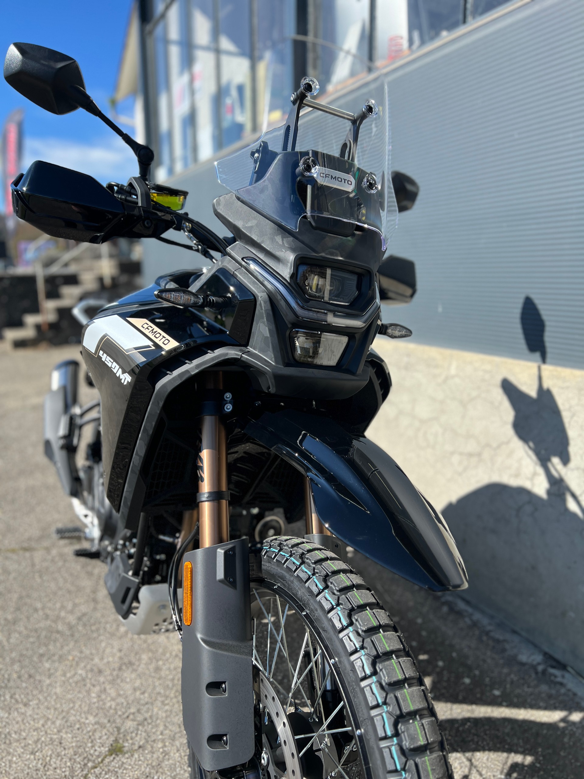 CF MOTO Nebula Black High Fender Umbau-image-9