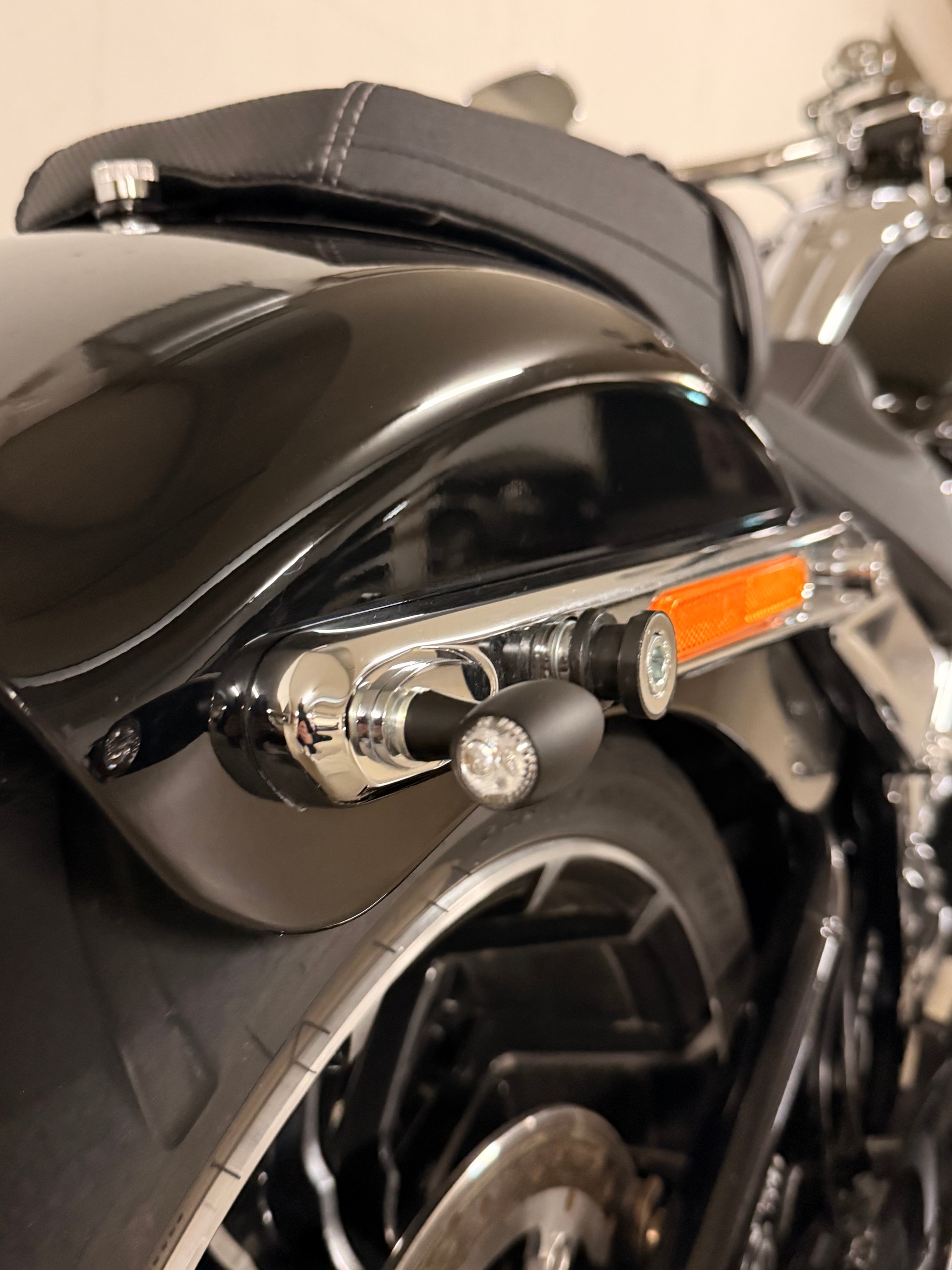 HARLEY-DAVIDSON Breakout 117-image-8