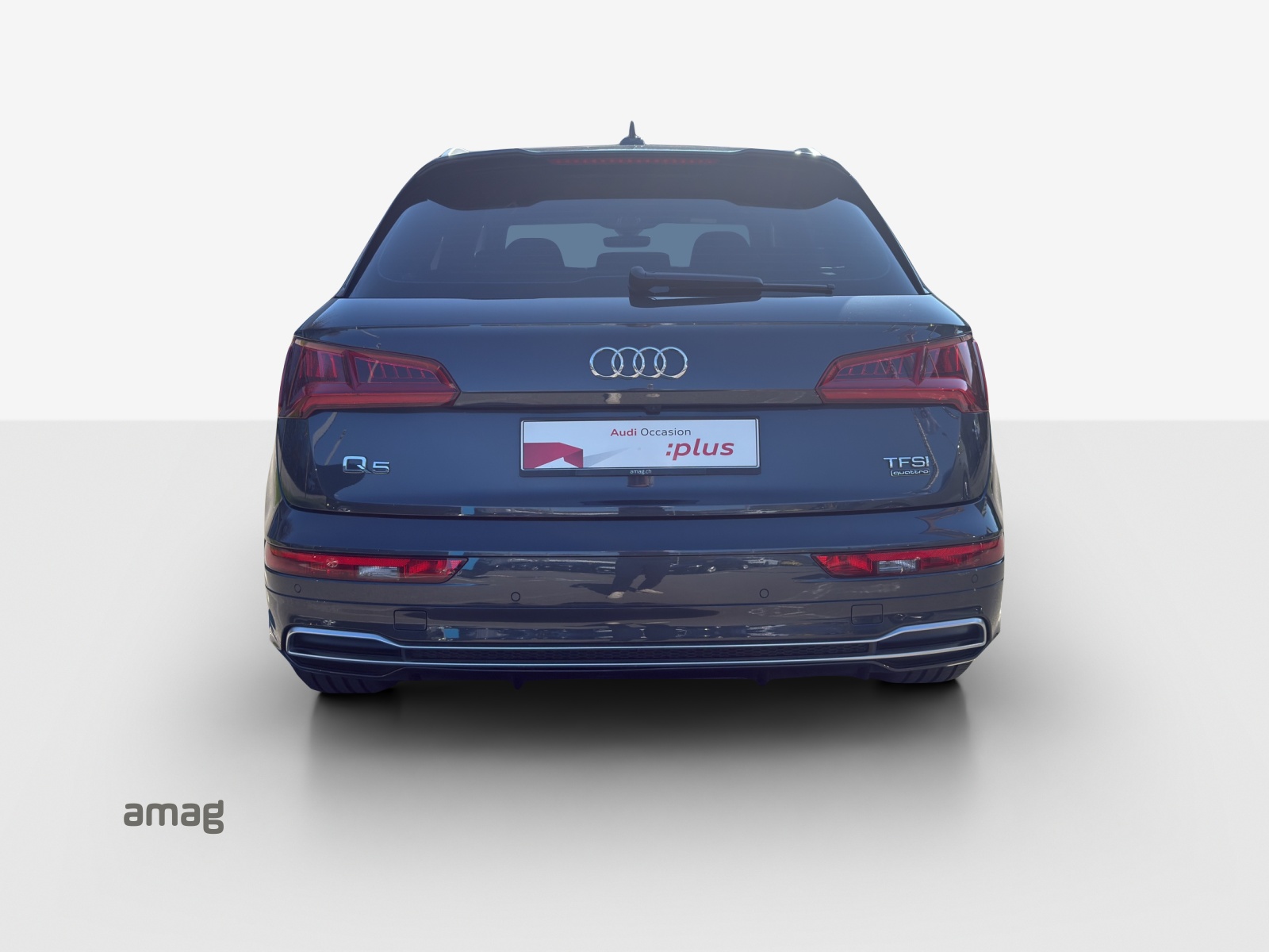 AUDI Q5 2.0 TFSI sport quattro S-tronic-showroom-element-3