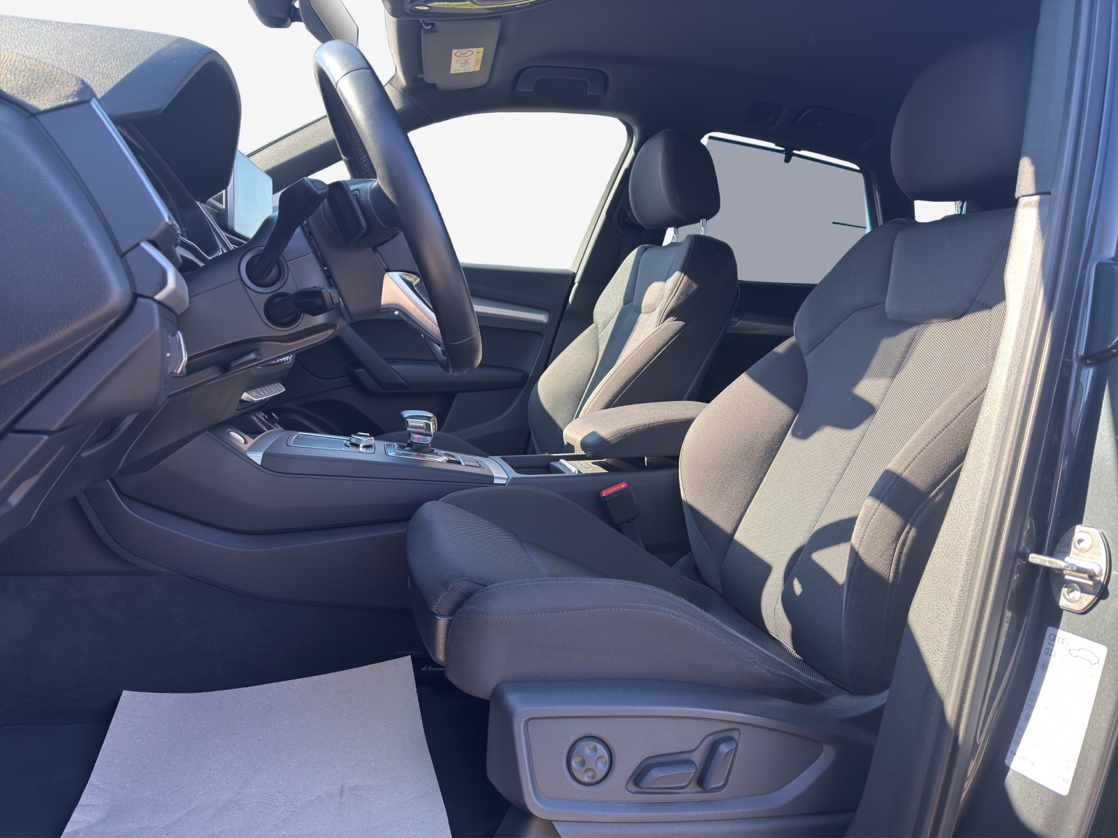 AUDI Q5 2.0 TFSI sport quattro S-tronic-image-7