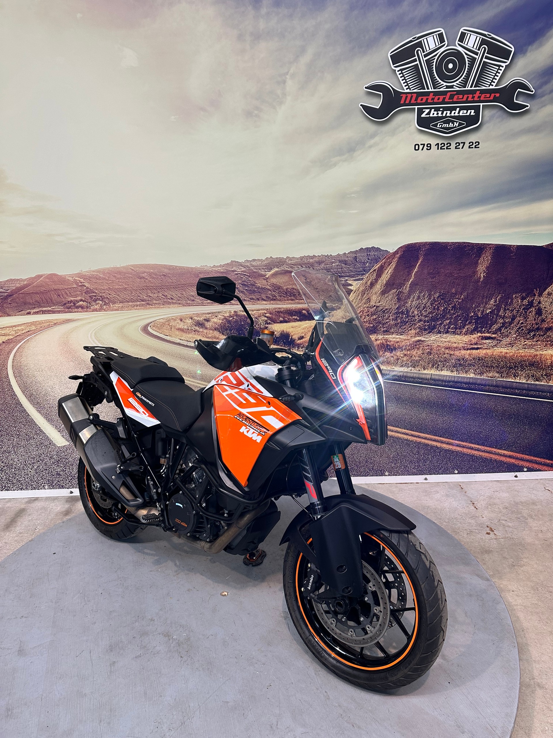 KTM 1290 Super Adventure S ABS-image-1