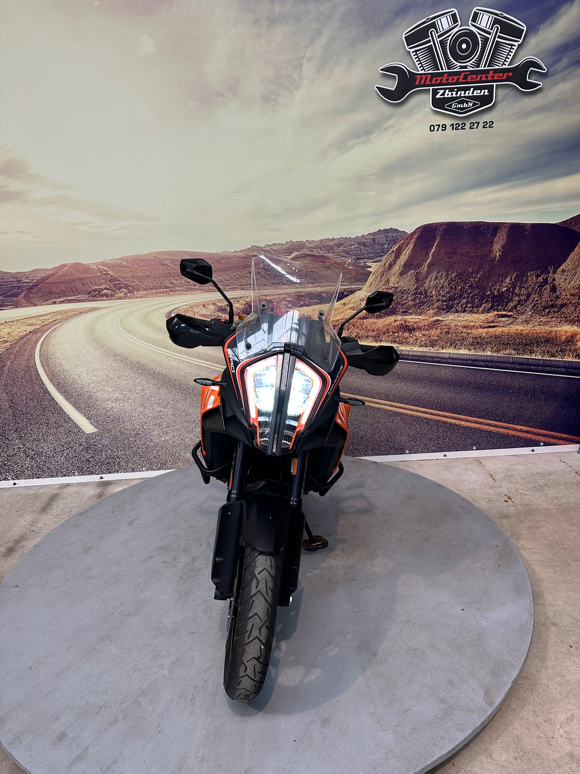 KTM 1290 Super Adventure S ABS-image-2