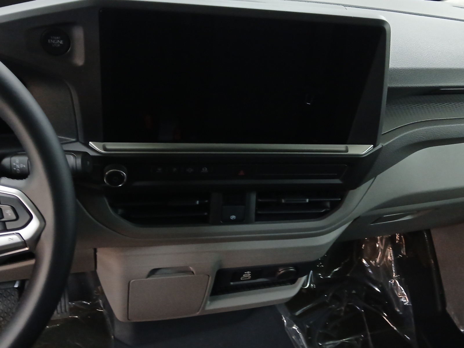 VW Transporter 2.0 TDI Automat-image-10