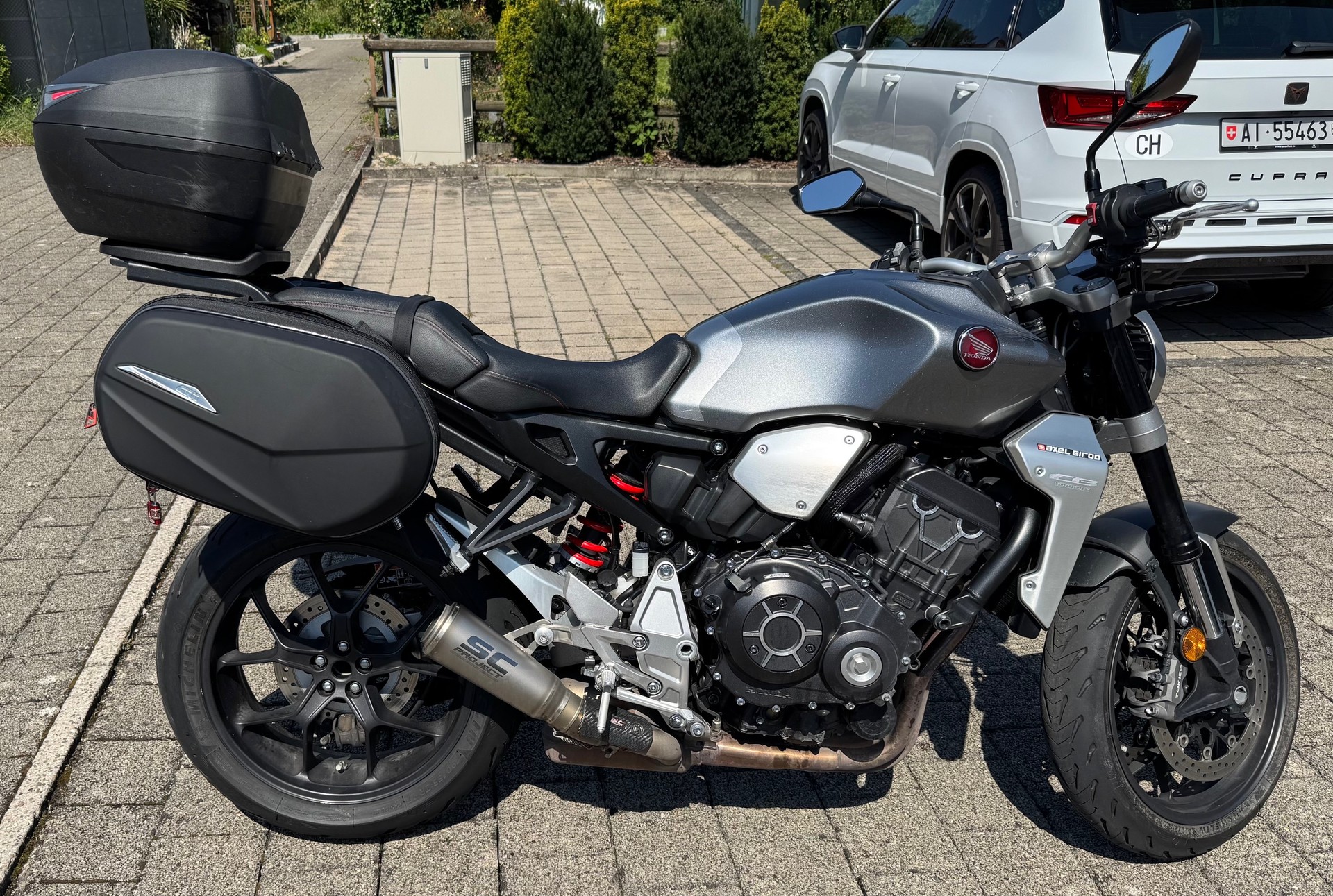 HONDA CB 1000 R-image-2