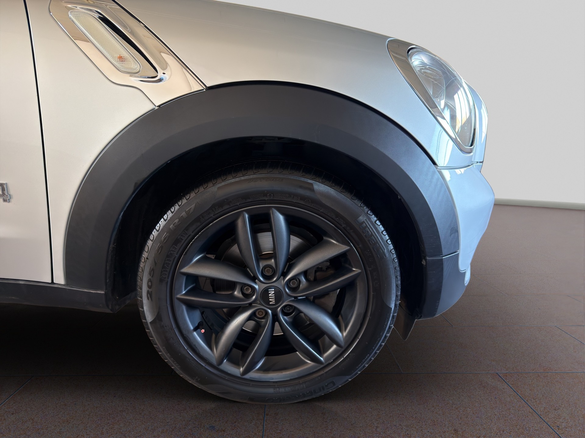 MINI Paceman Cooper SD FWD-image-5