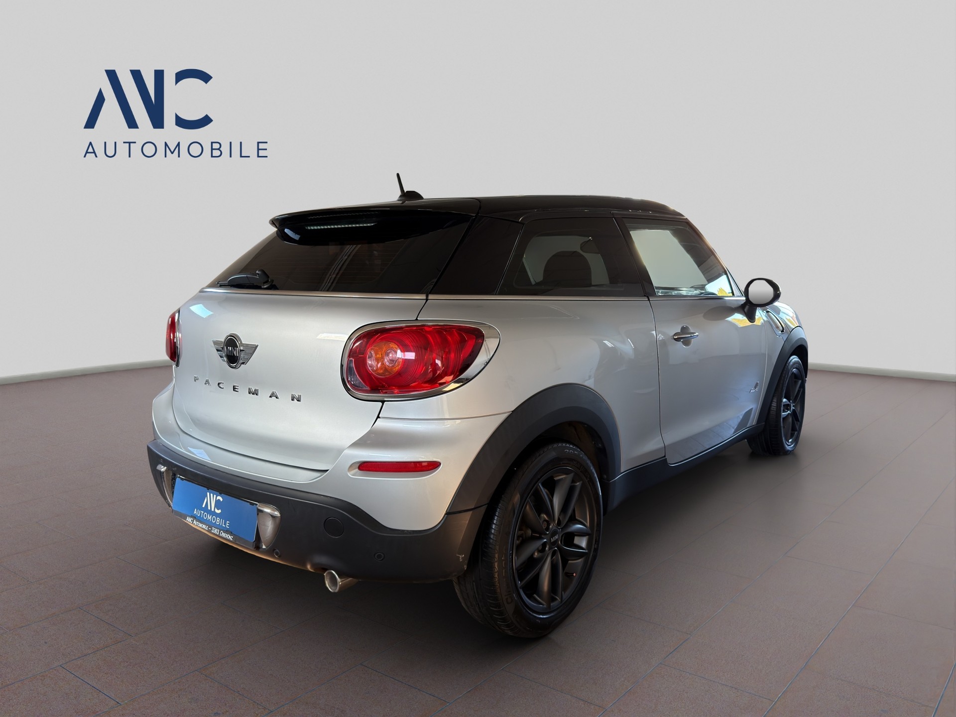 MINI Paceman Cooper SD FWD-image-2