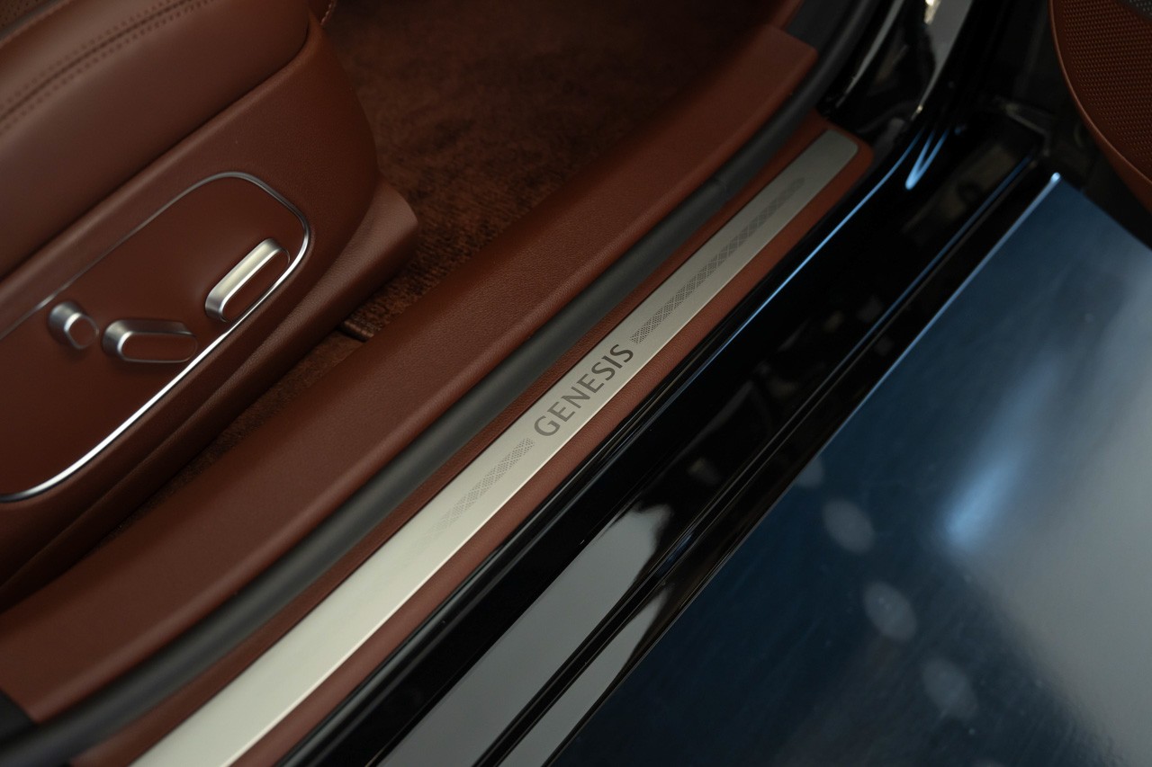 GENESIS G90 Luxury Plus-image-33