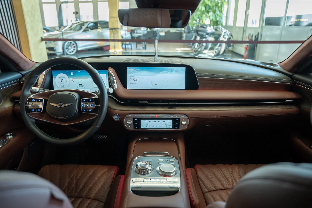GENESIS G90 Luxury Plus-image-10