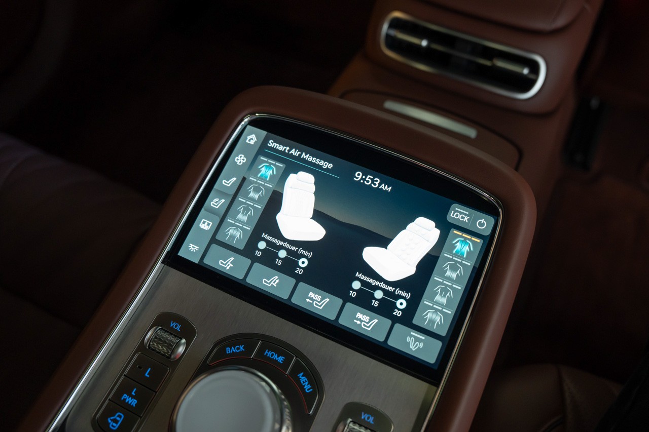 GENESIS G90 Luxury Plus-image-36