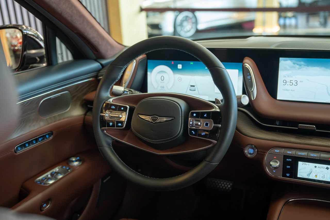 GENESIS G90 Luxury Plus-image-41